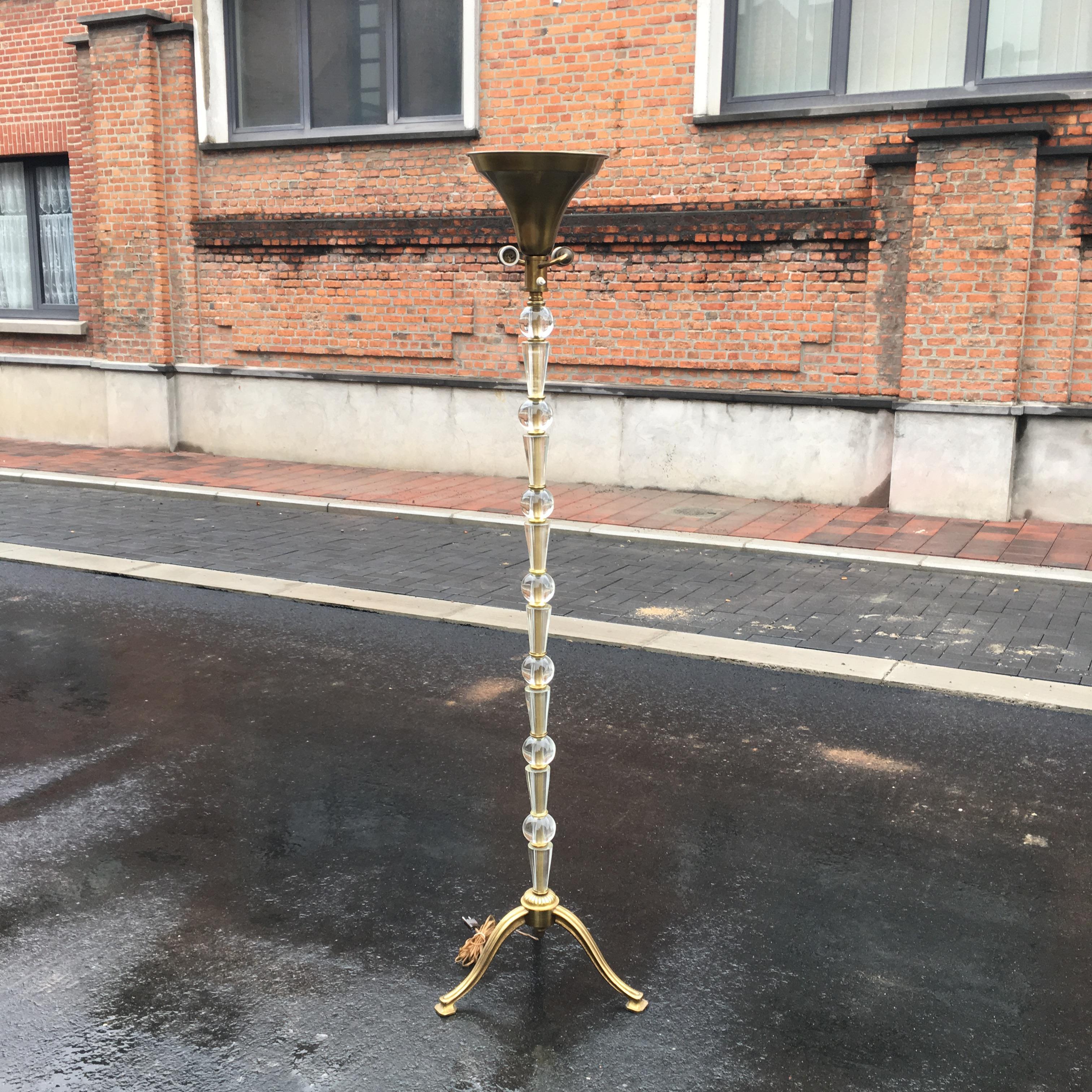 Maison Baguès, 1950s Floor Lamp in Glass and Metal In Excellent Condition For Sale In Saint-Ouen, FR