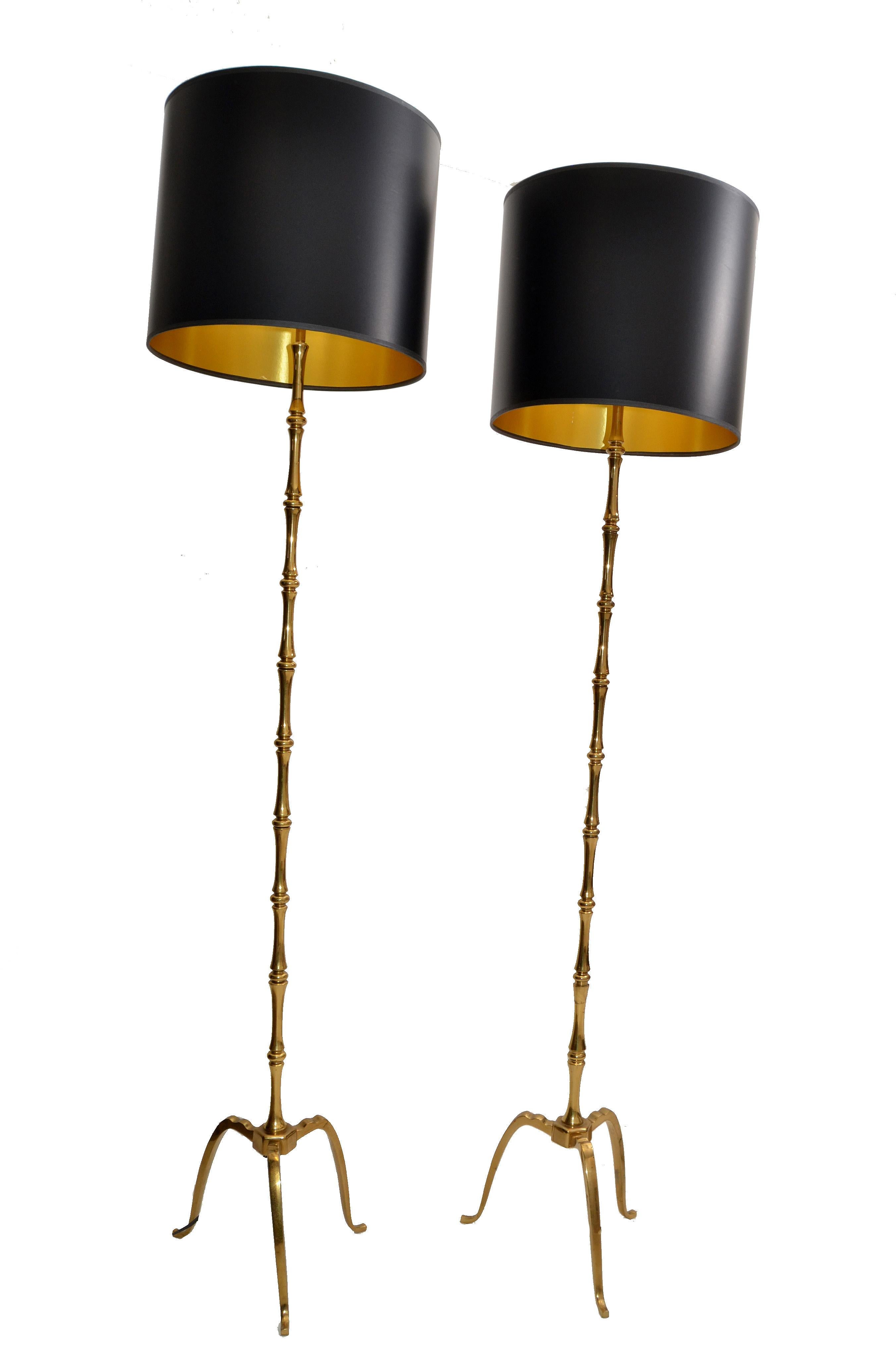 Maison Baguès Brass Mid-Century Modern Floor Lamp France 1950 Black Shade, Pair For Sale 4
