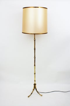 Lampadaire tripode en faux bambou de Maison Baguès en bronze:: France:: années 1950