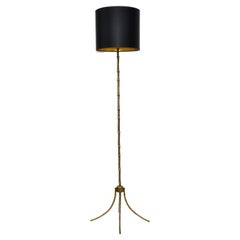 Maison Bagus, Stehlampe aus Bronze, Frankreich, neoklassizistischer schwarz-goldener Schirm 1950