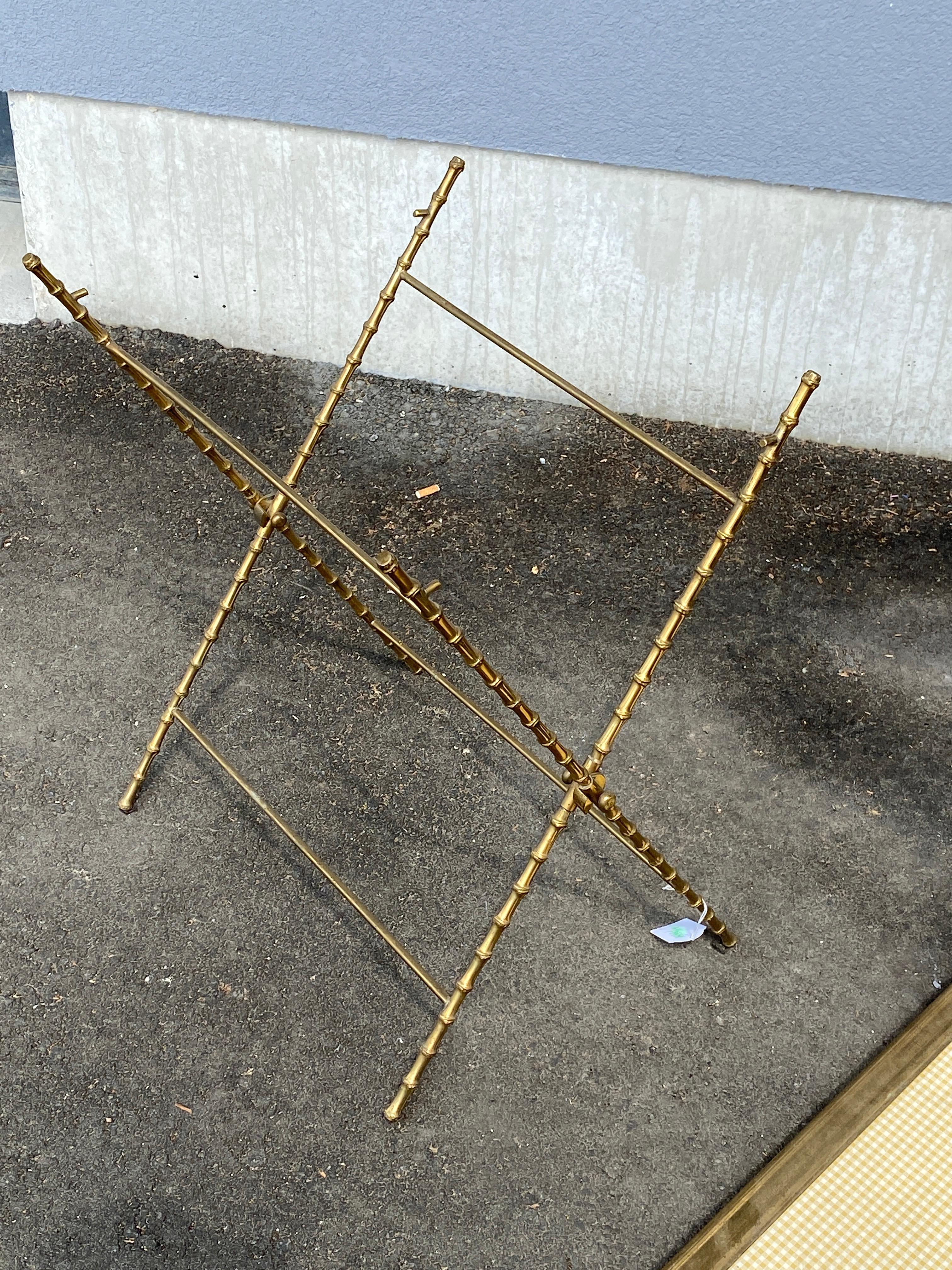 Maison Baguès:: Table de service en bronze avec décor en bambou:: circa 1950-1960 en vente 2