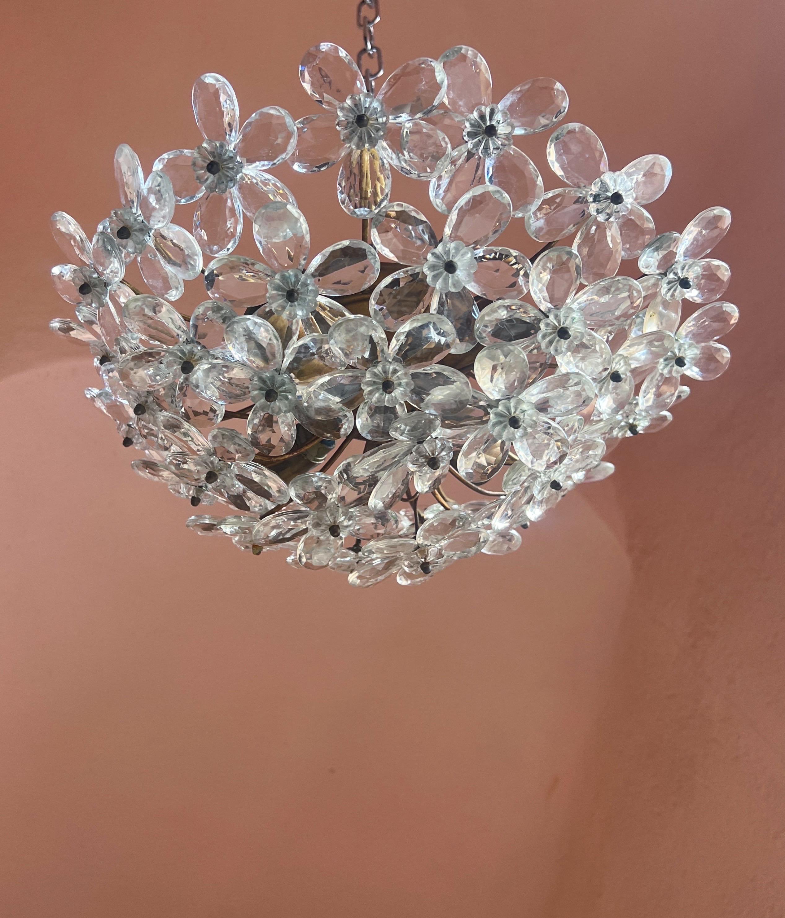 Maison Baguès Crystal Ceiling Flush Mount, France 1940s In Good Condition For Sale In Palermo, PA