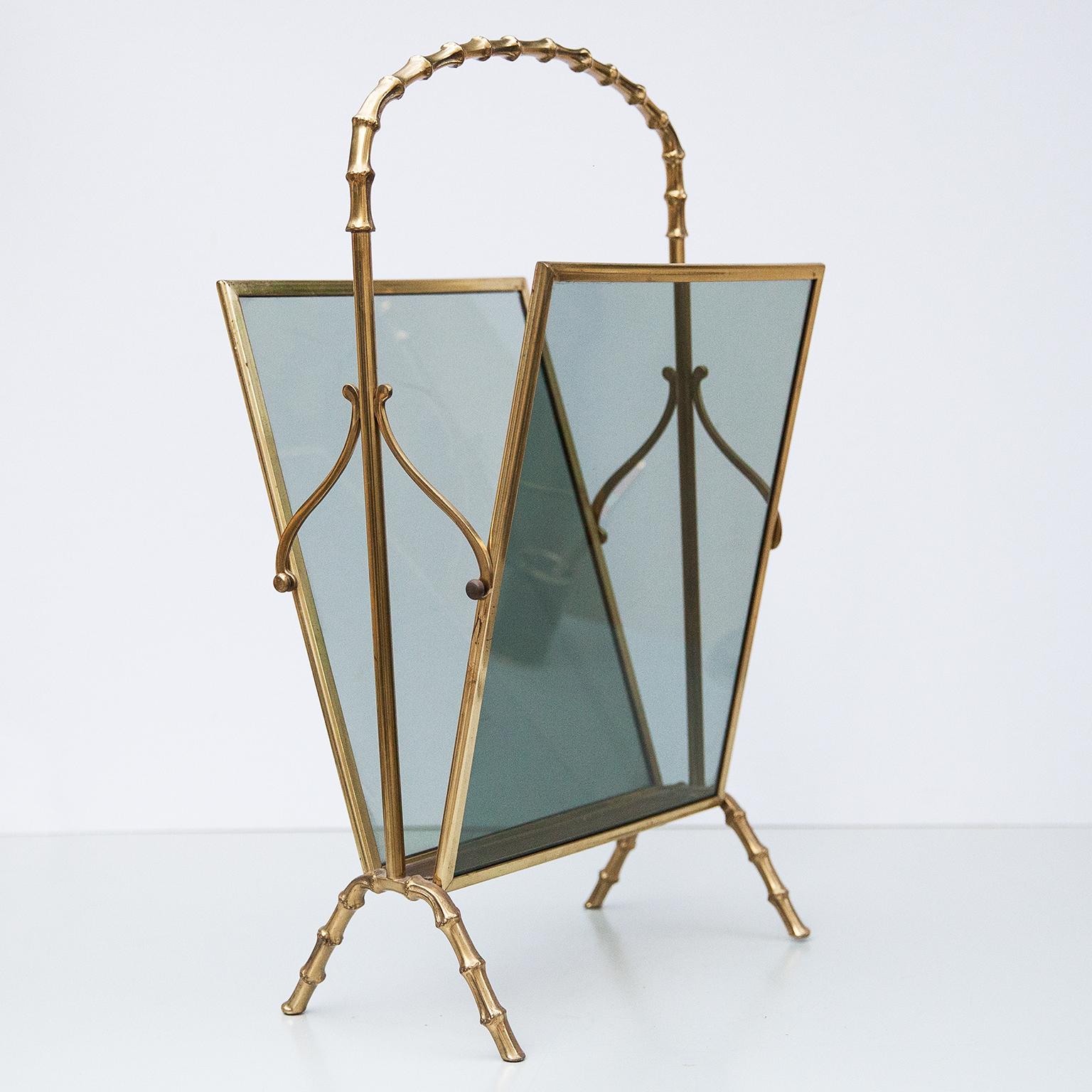 Maison Bagues Faux Bamboo Magazine Rack France 1950s In Good Condition For Sale In Munich, DE
