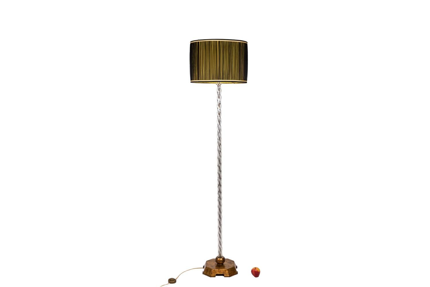 Maison Baguès, Floor Lamp in Glass and Gilded Metal, 1950s For Sale 4