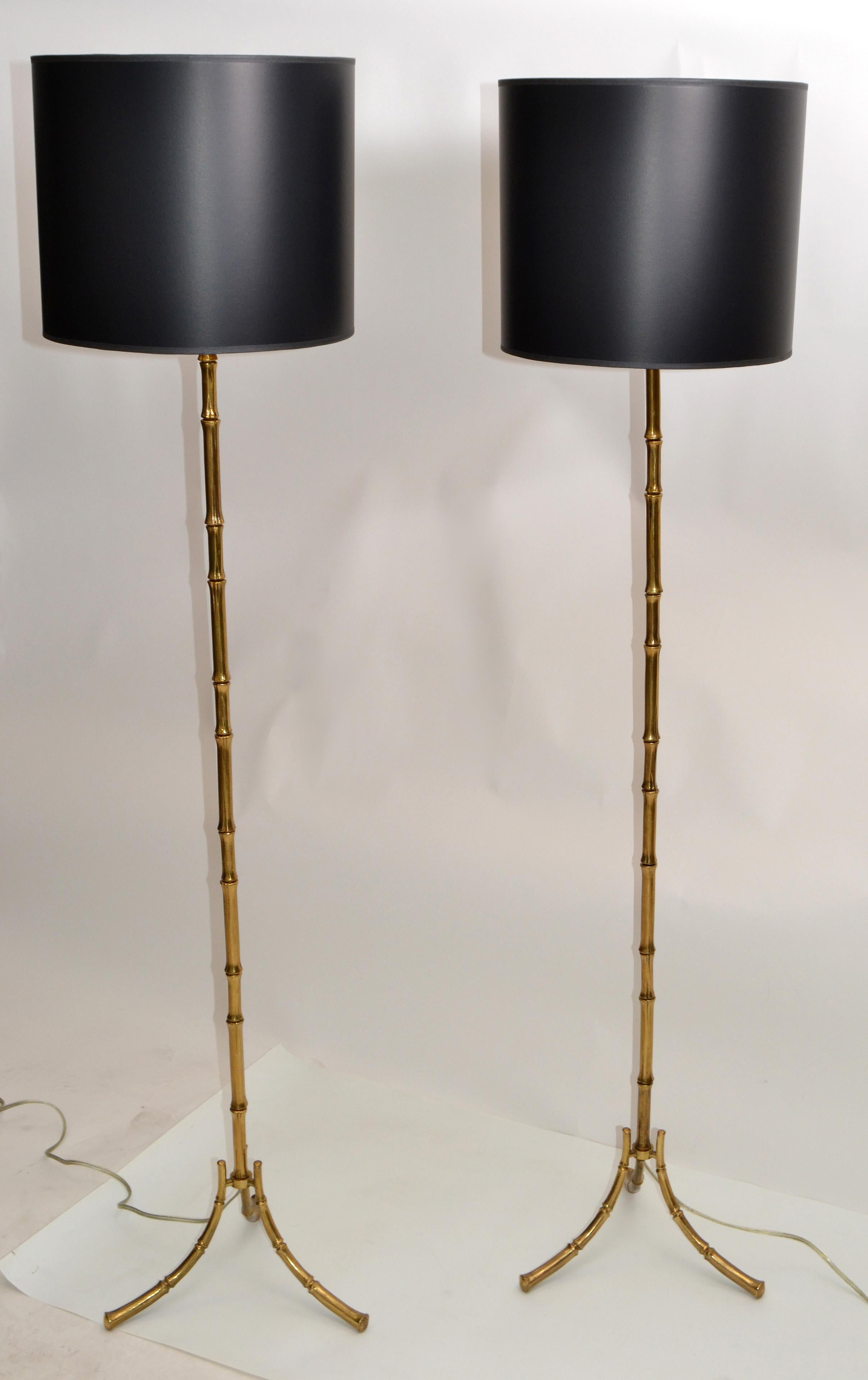 Maison Baguès French Hollywood Regency Bronze Faux Bamboo Floor Lamp 1960 - Pair For Sale 3