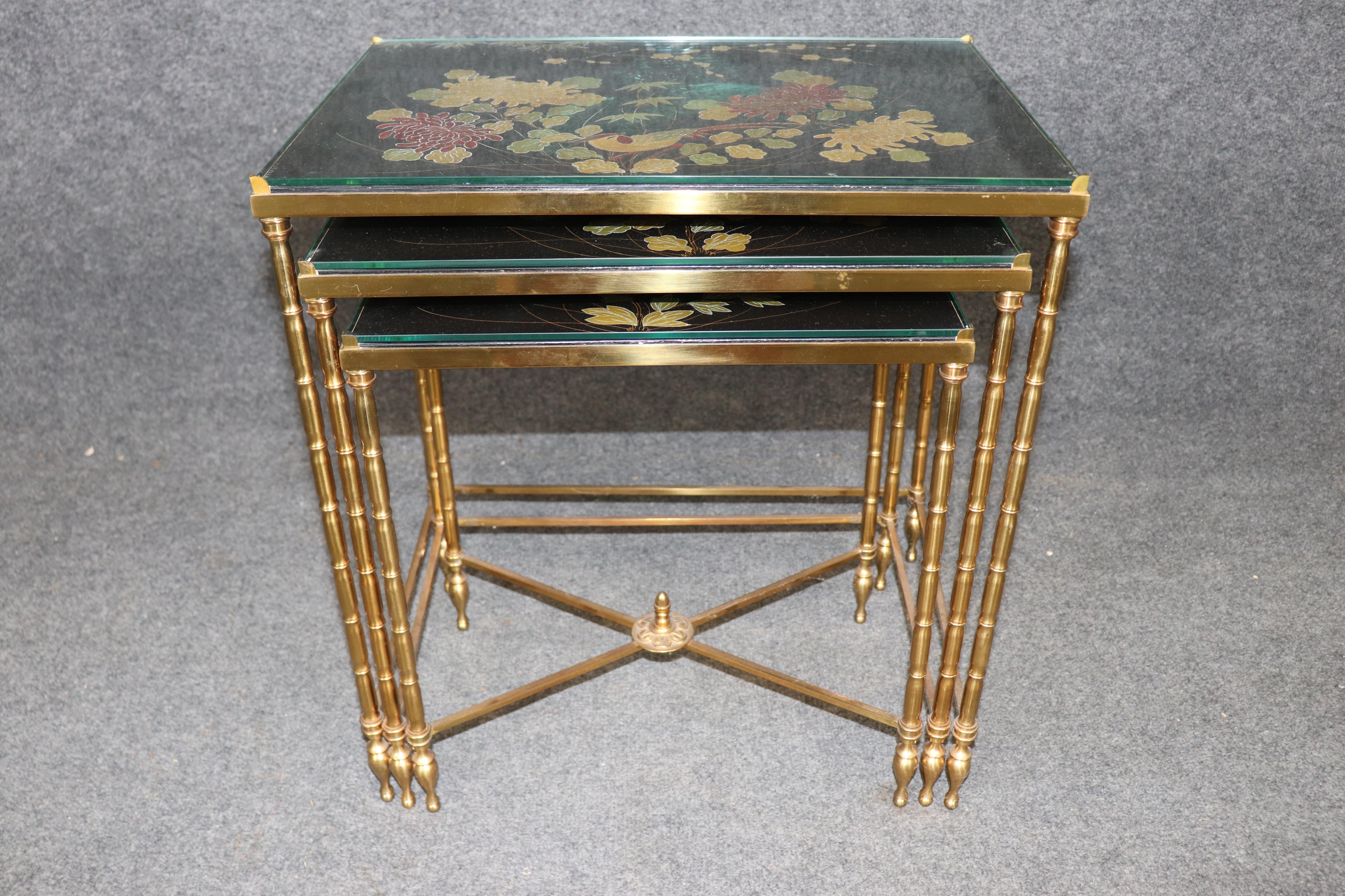 Maison Bagues French Made Faux Bamboo Chinoiserie Brass Nesting Tables In Good Condition For Sale In Swedesboro, NJ