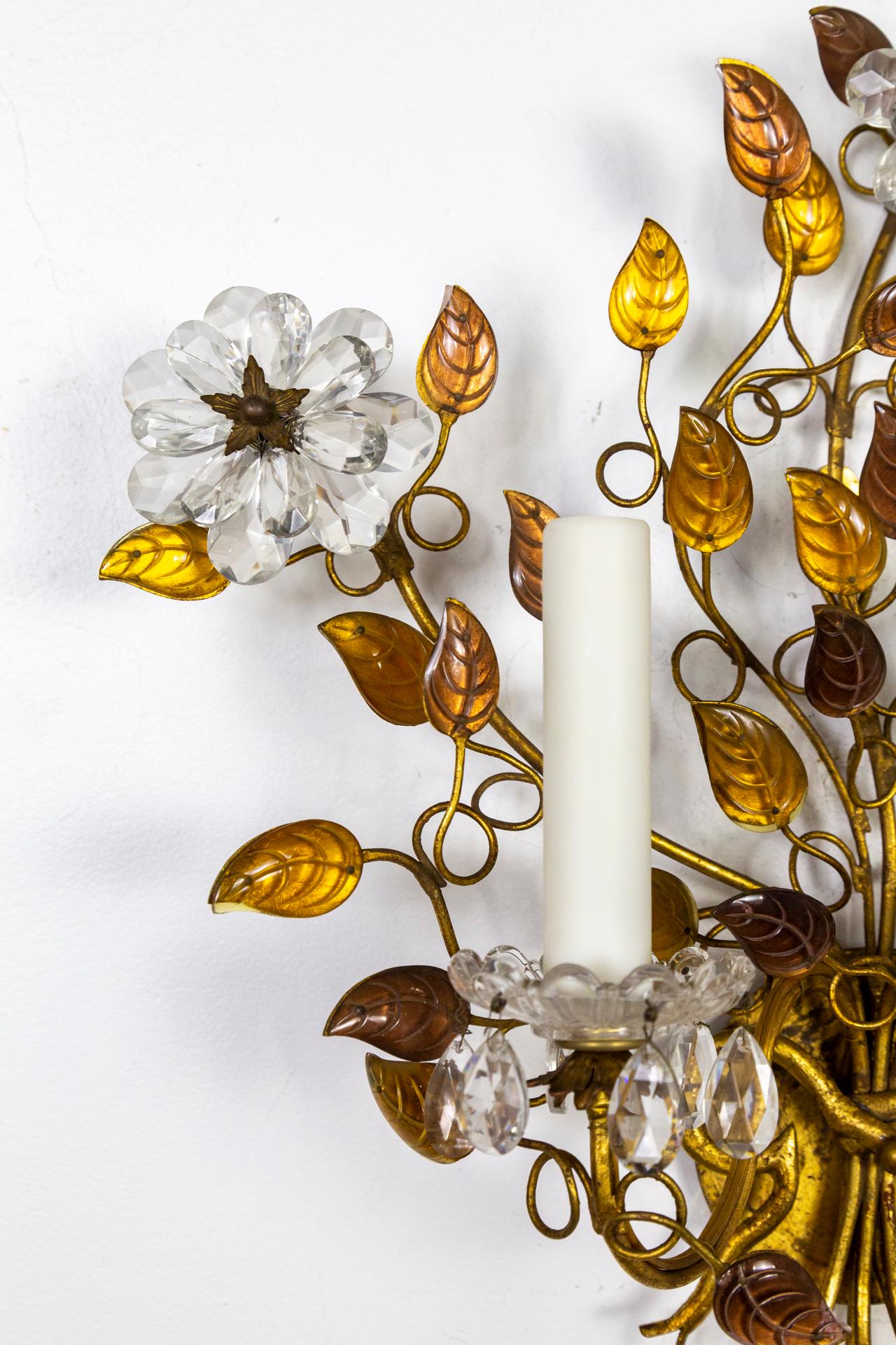 Metal Maison Baguès Gilded 2-Light Amber Crystal Leaves & Flower Bouquet Sconce  For Sale