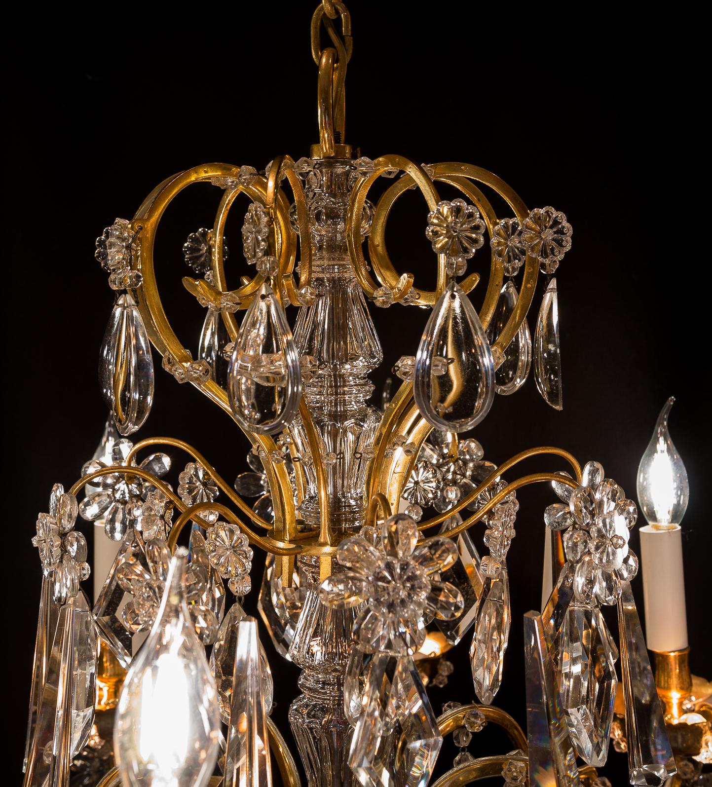 French Maison Baguès Gilt-Bronze & Crystal Chandelier, circa 1920-1940 For Sale