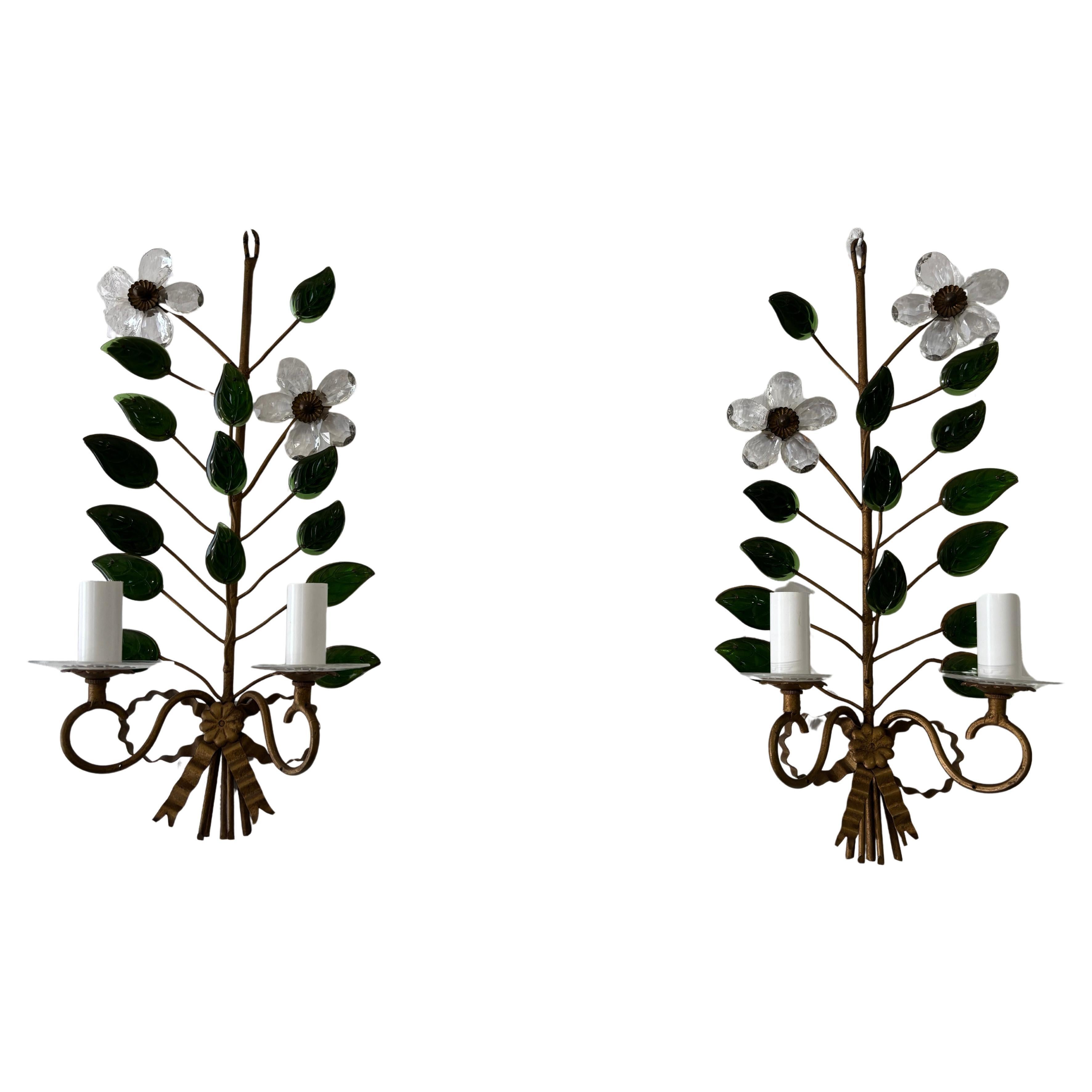 Maison Baguès Grüne Blätter Klare Blumen Kristall Wandleuchter, um 1920 Signiert Selten im Angebot
