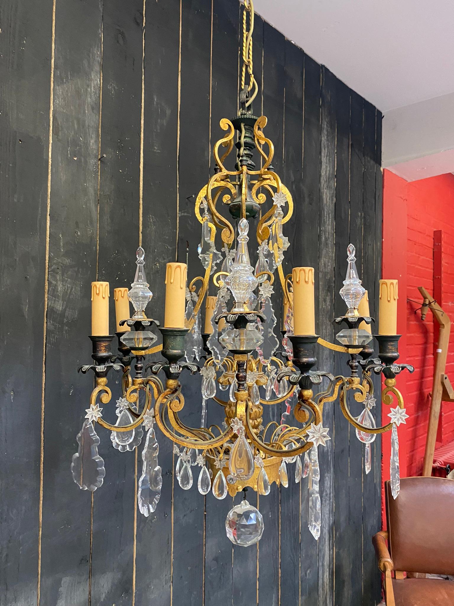 Maison Baguès Large Bronze and Crystal Chandelier In Good Condition For Sale In Saint-Ouen, FR