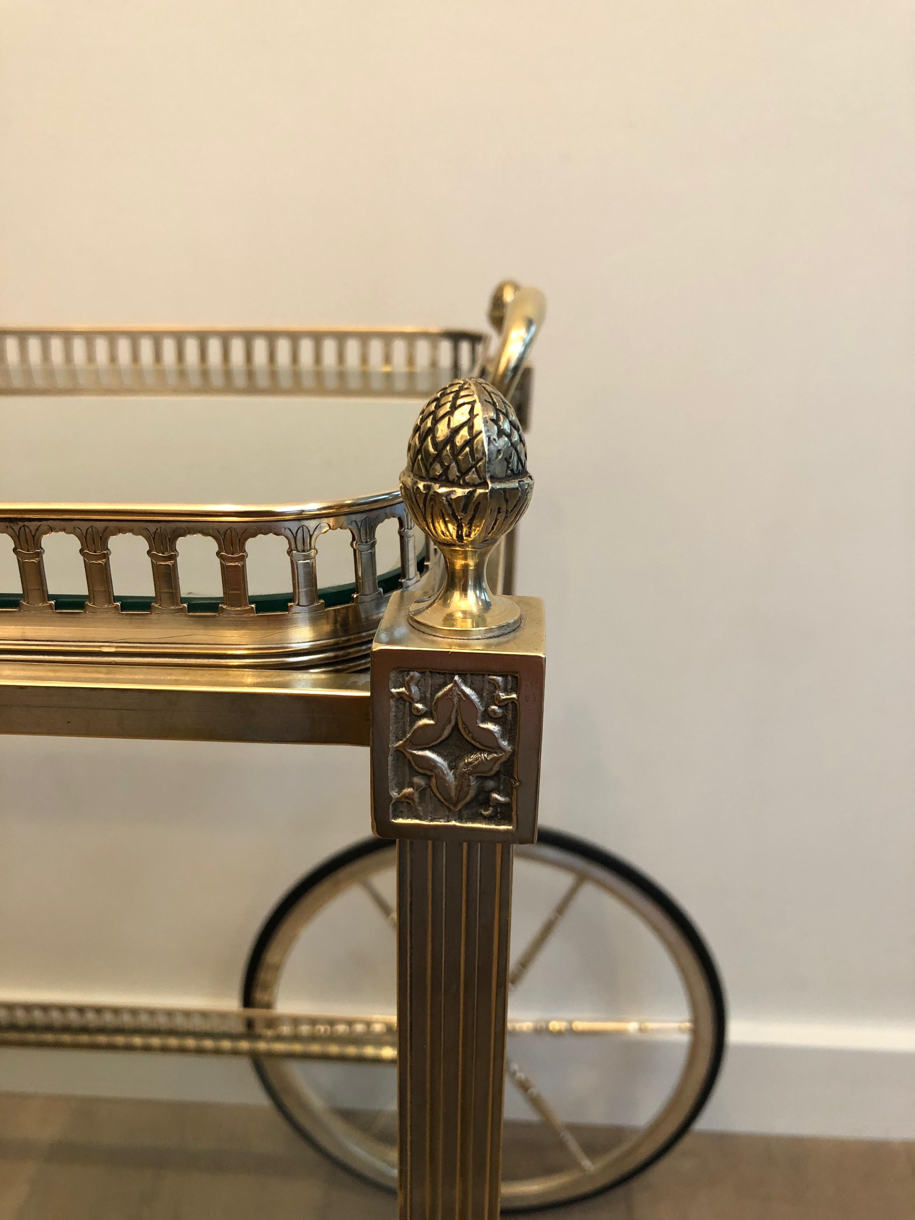 Maison Bagués, Neoclassical Style Brass Bar Cart Decorated with Fleurs de Lys 10