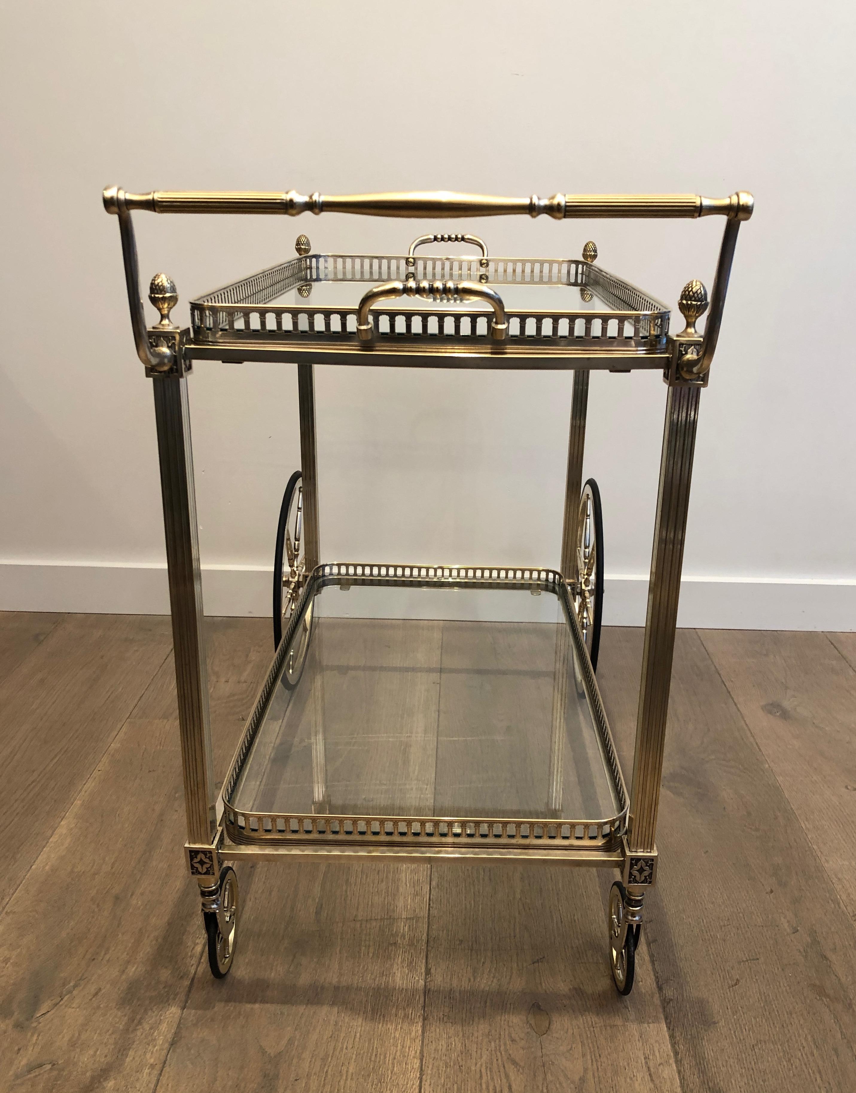 French Maison Bagués, Neoclassical Style Brass Bar Cart Decorated with Fleurs de Lys