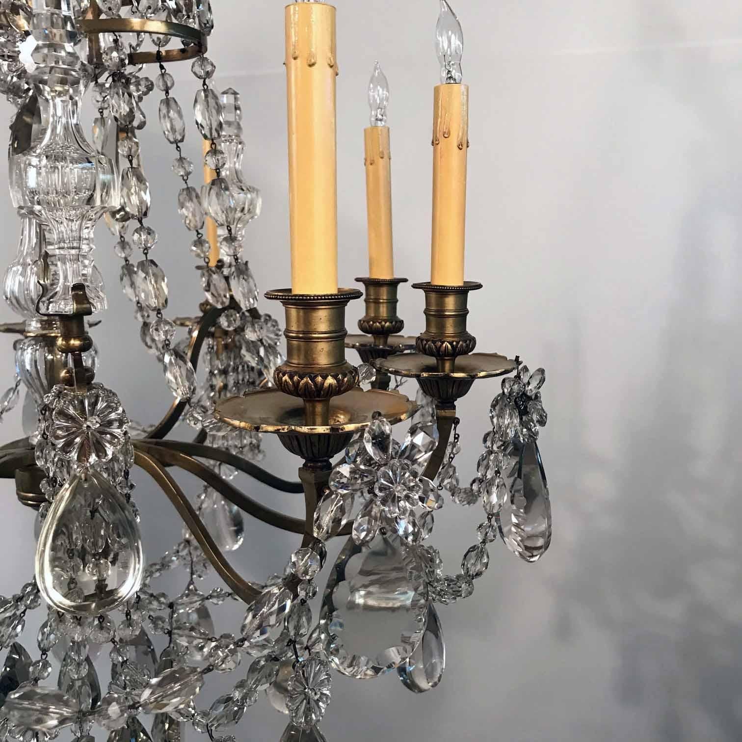 Maison Baguès Nine-Arm Bronze and Crystal Chandelier In Good Condition For Sale In Montreal, QC