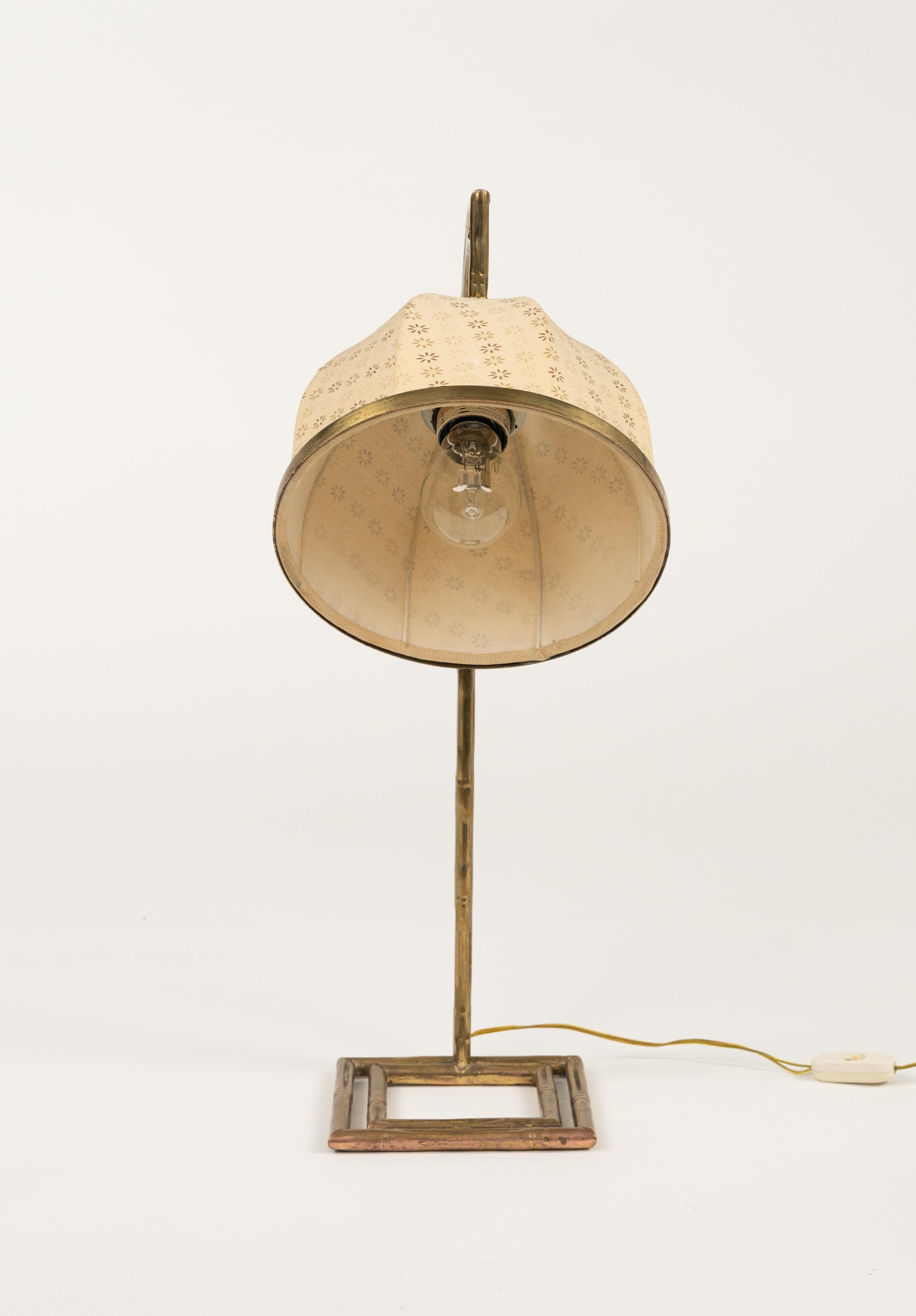 Maison Baguès Pair of Table Lamps in Brass Faux Bamboo and Fabric, Italy 1960s 11