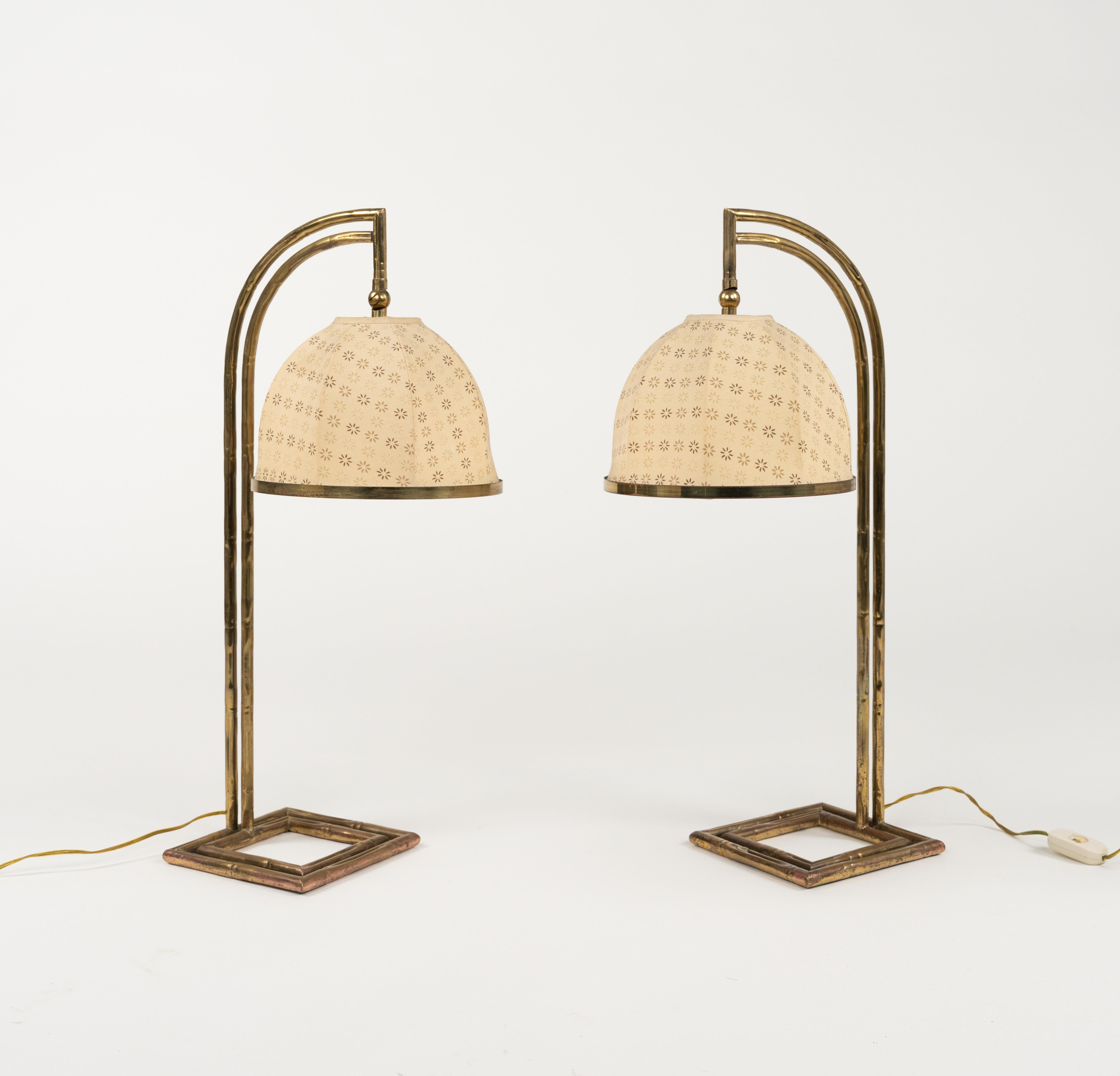 Mid-Century Modern Maison Baguès Pair of Table Lamps in Brass Faux Bamboo and Fabric, Italy 1960s