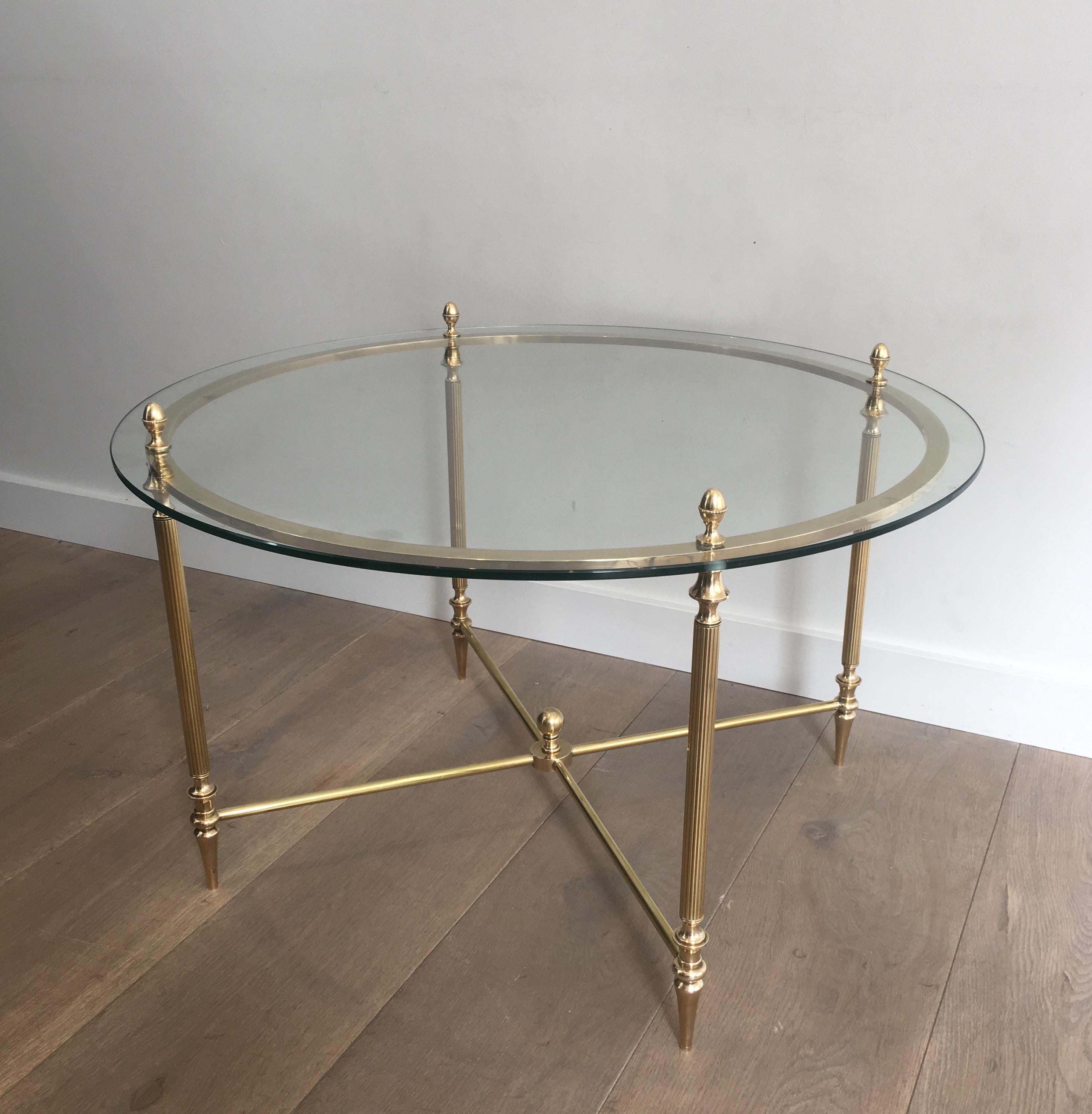Mid-20th Century Maison Bagués, Rare Pair of Neoclassical Round Brass and Glass Side Tables For Sale