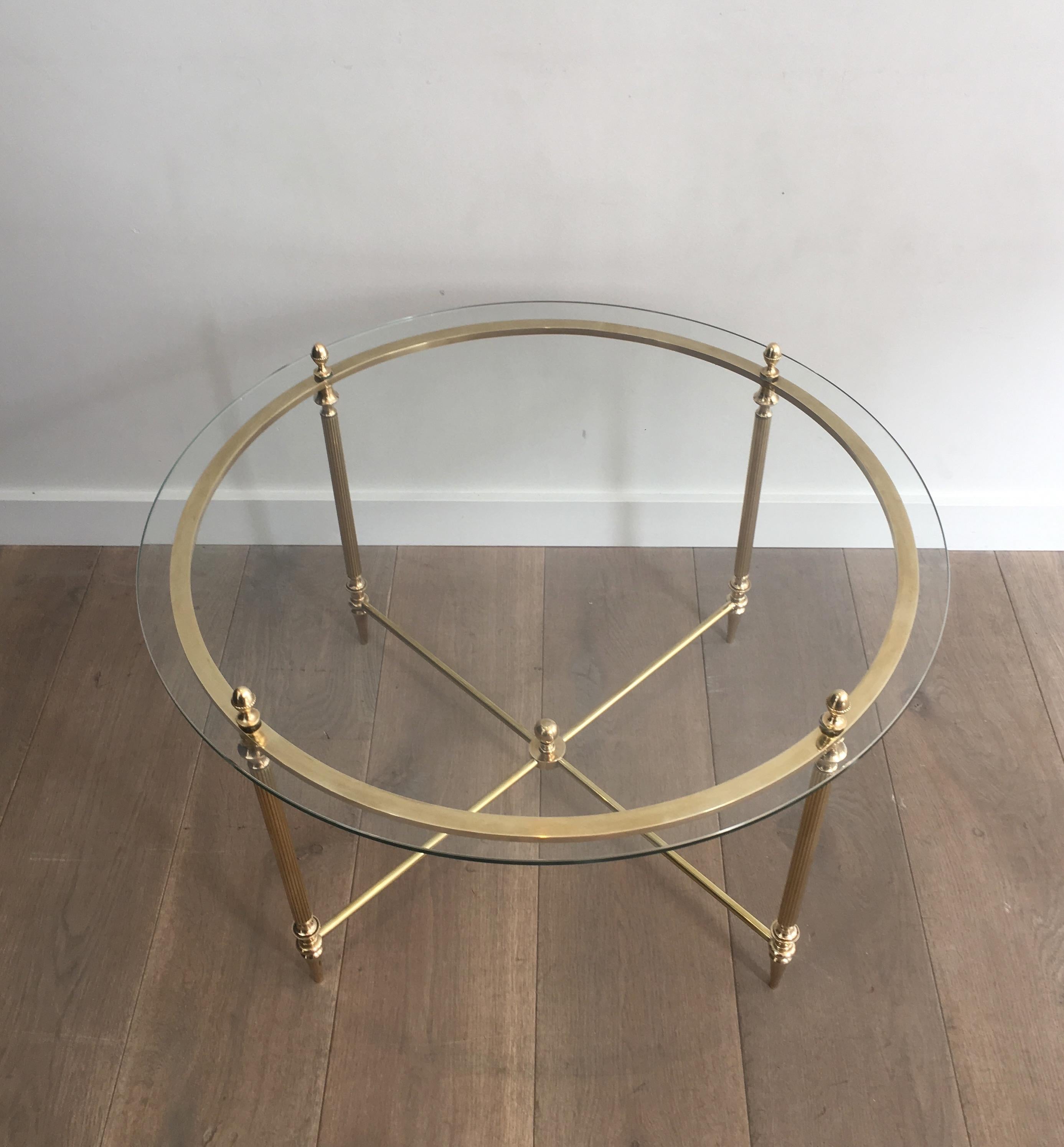 Maison Bagués, Rare Pair of Neoclassical Round Brass and Glass Side Tables For Sale 1