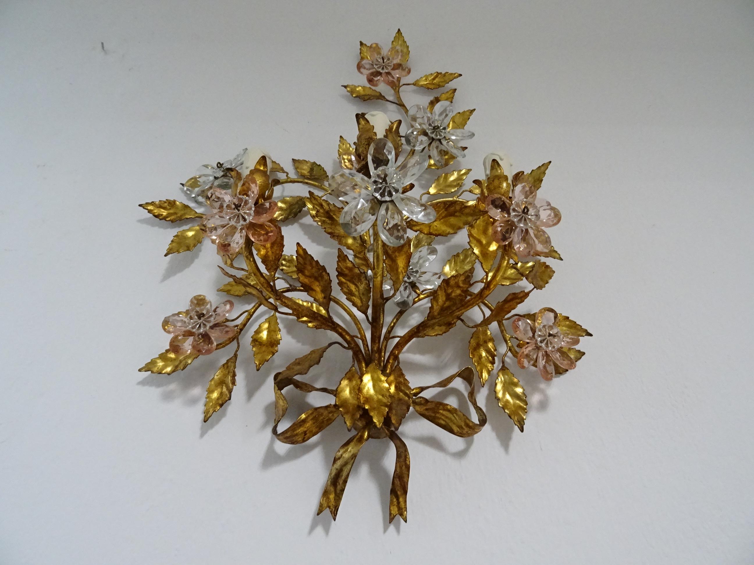 Maison Baguès Style 3 lumières Appliques à nœuds en cristal rose avec fleurs, circa 1930 Bon état - En vente à Firenze, Toscana