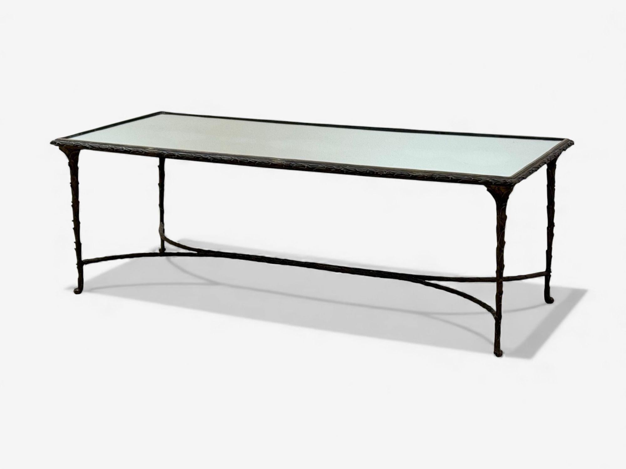 Mesa de centro estilo Maison Bagues, Bronce, Espejo, Faux Bois, Francia, años 40 Francés en venta