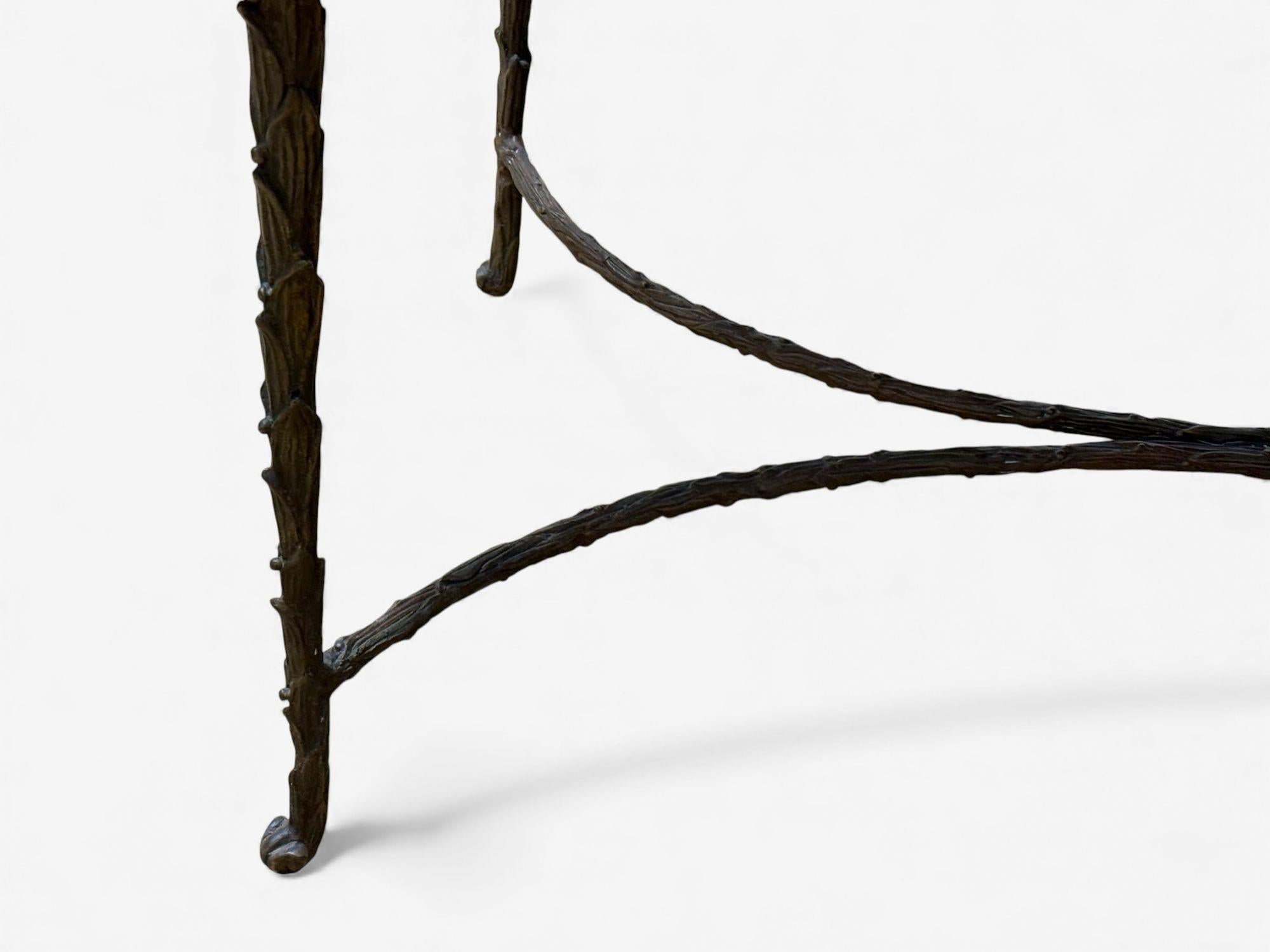 Mesa de centro estilo Maison Bagues, Bronce, Espejo, Faux Bois, Francia, años 40 en venta 1