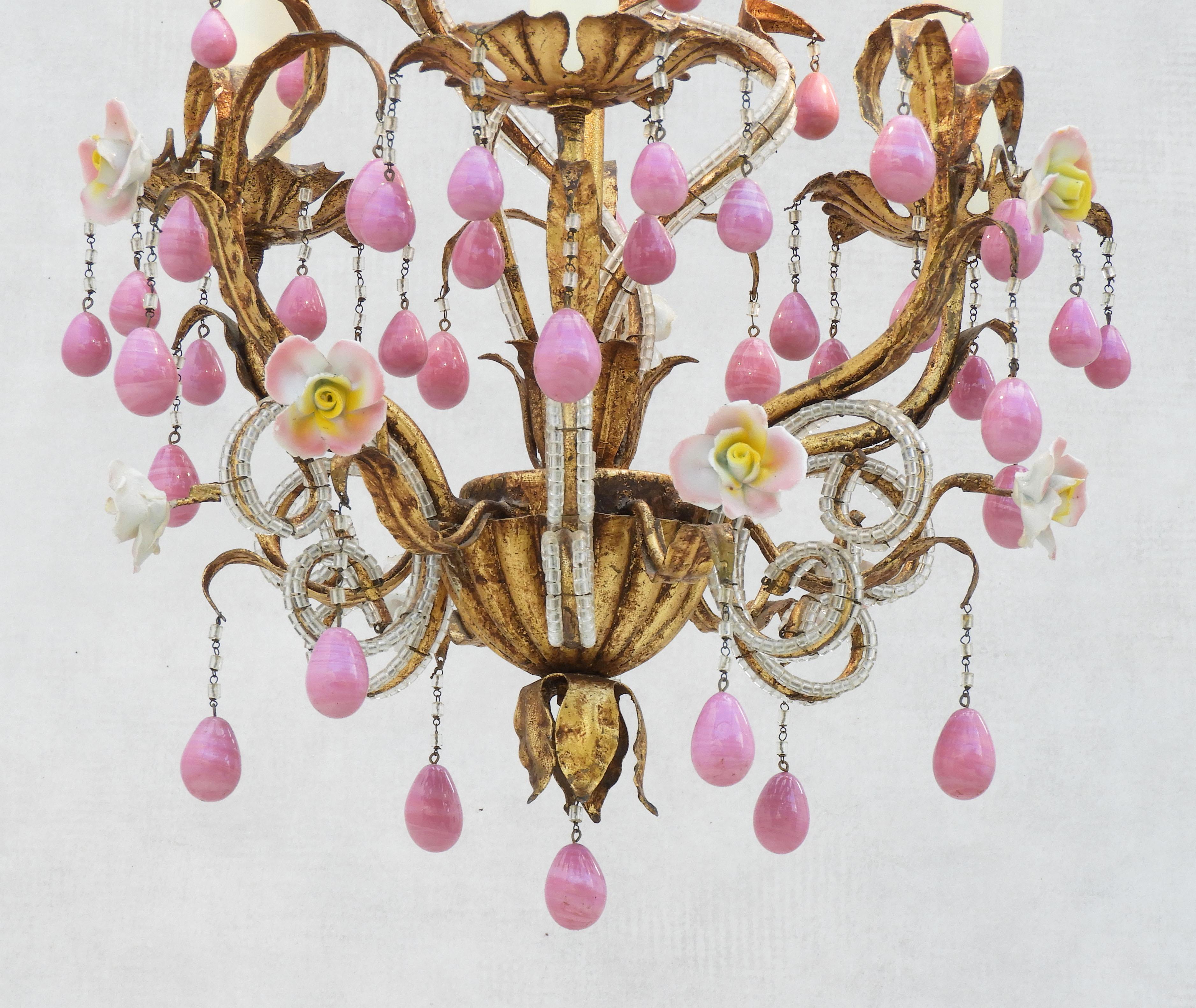 Maison Bagues Style Chandelier with Beaded Tôle, Porcelain Roses & Pink Drops For Sale 3