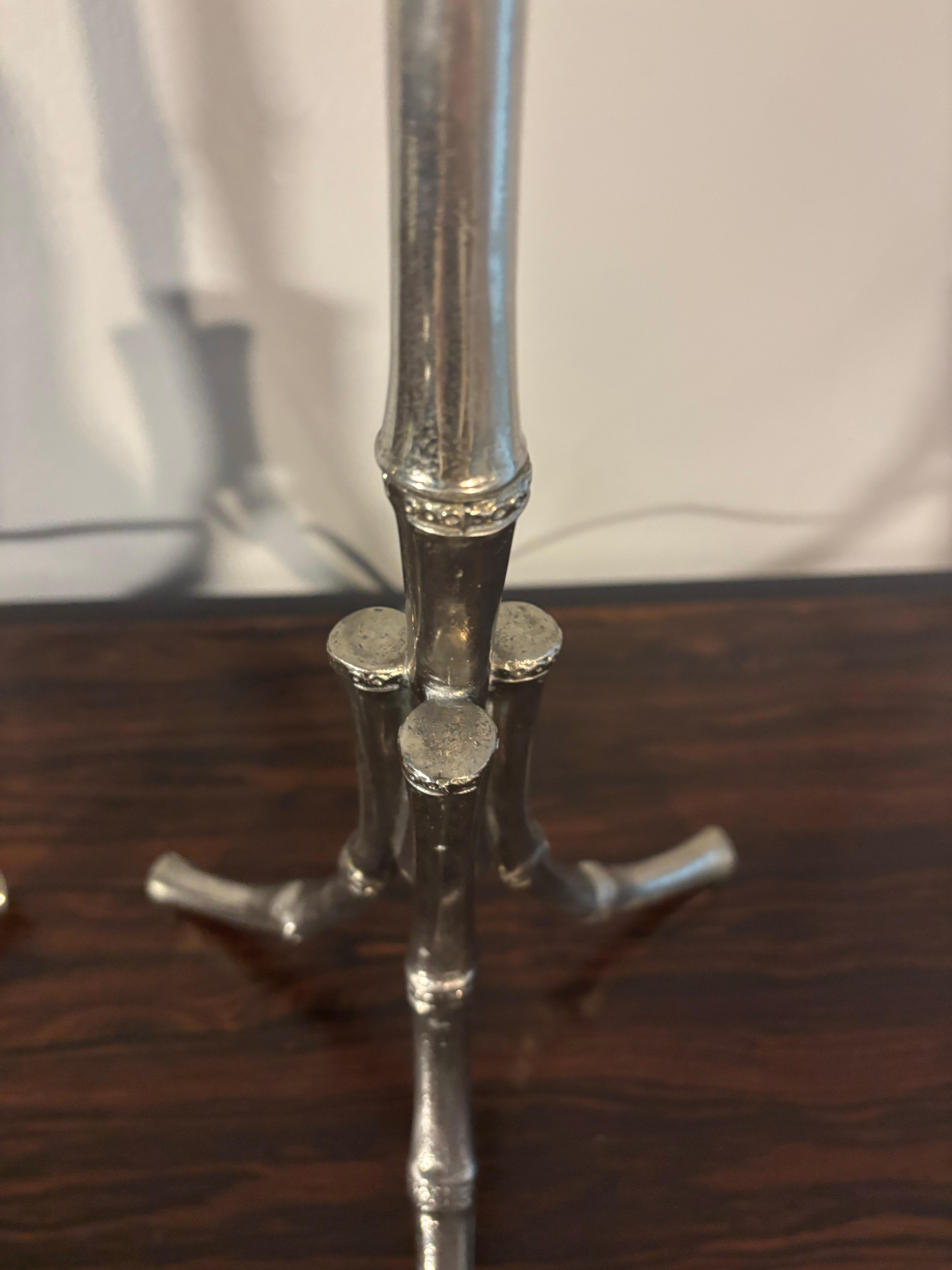 Lámparas de mesa de bambú sintético cromadas estilo Maison Baguès, un par en Bueno estado para la venta en Boynton Beach, FL