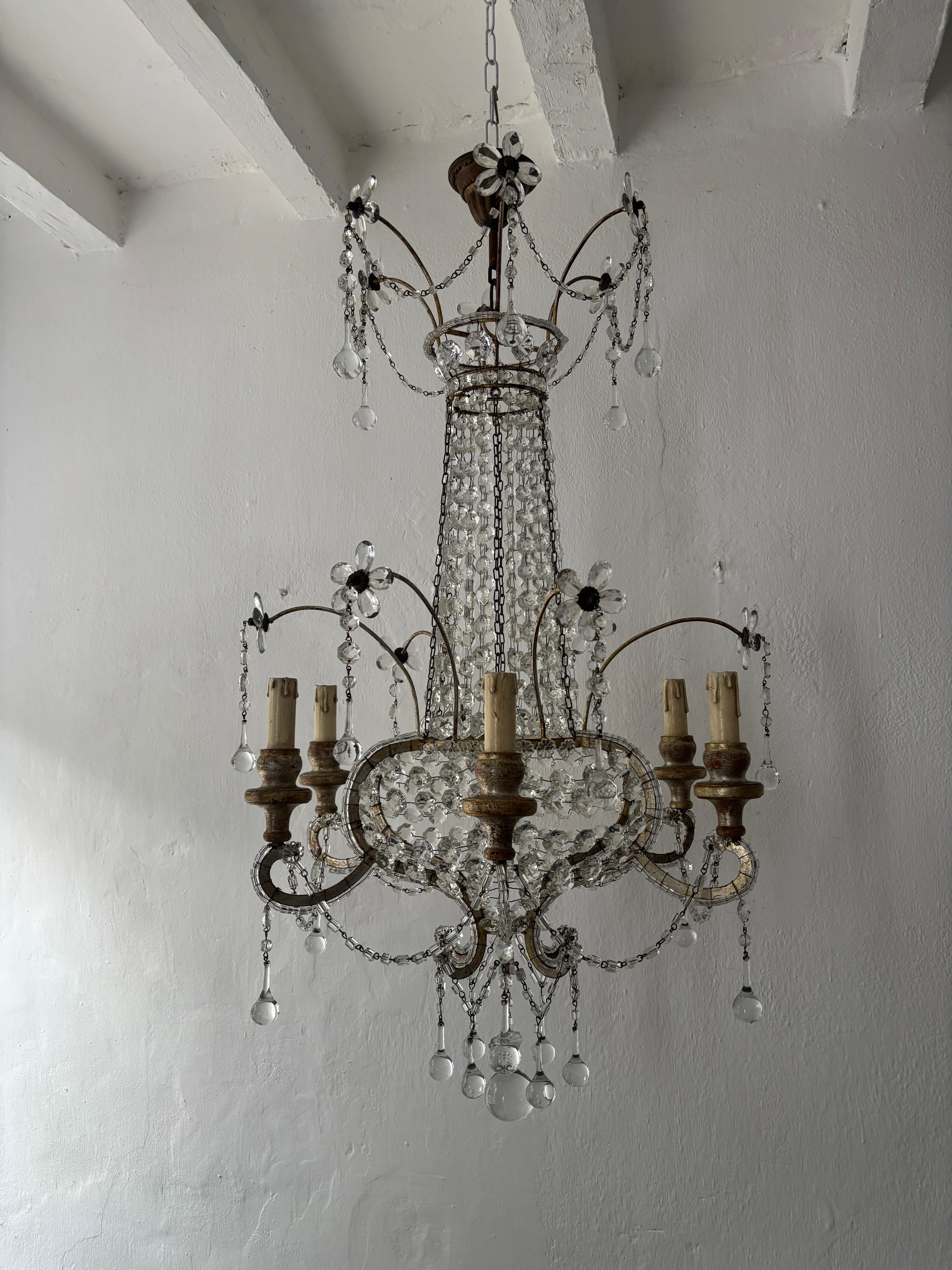 Maison Bagues Style Crystal Flowers Huge Beaded Murano Drops Chandelier, c1910 in vendita 10