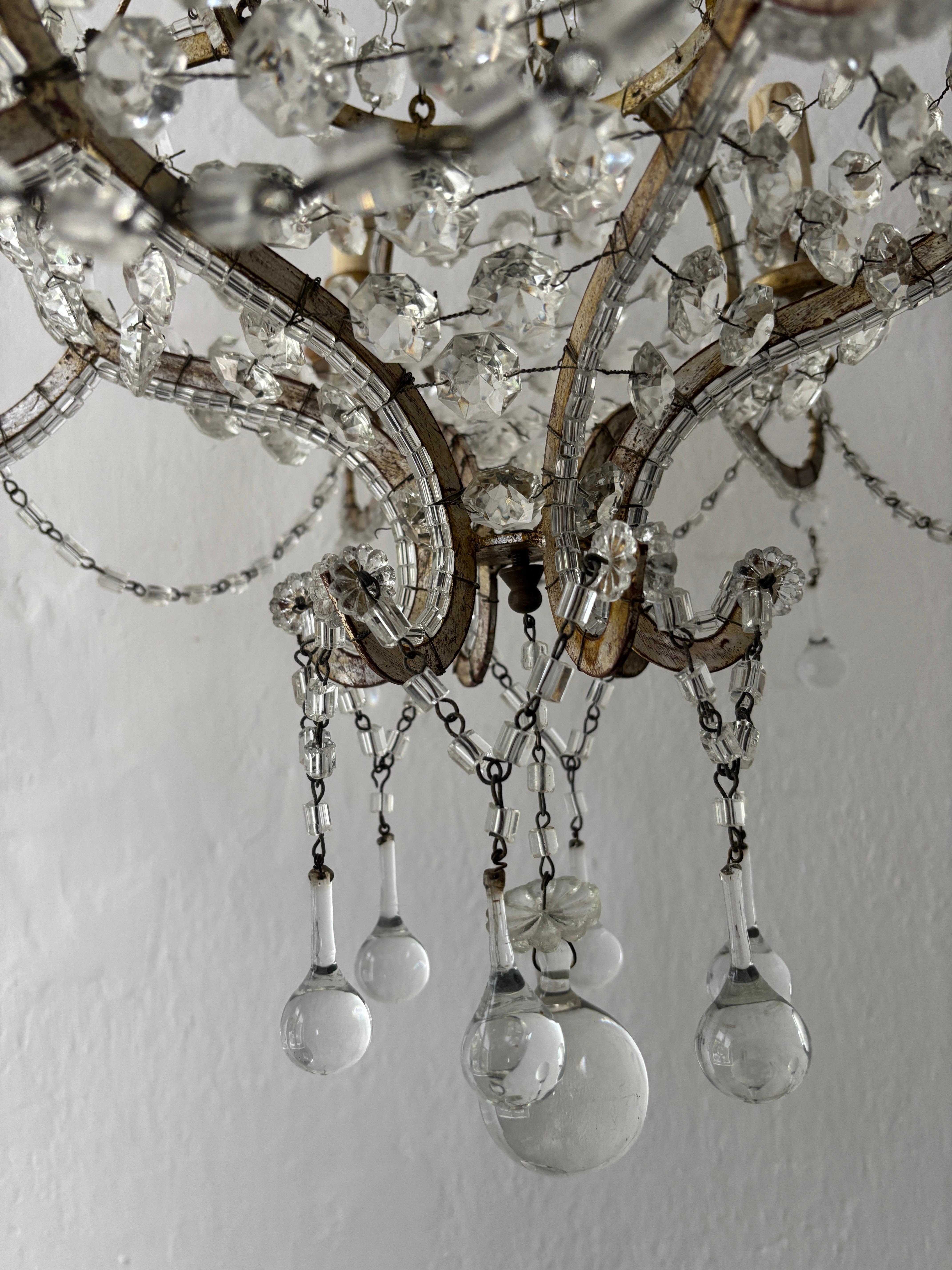 Maison Bagues Style Crystal Flowers Huge Beaded Murano Drops Chandelier, c1910 in vendita 2