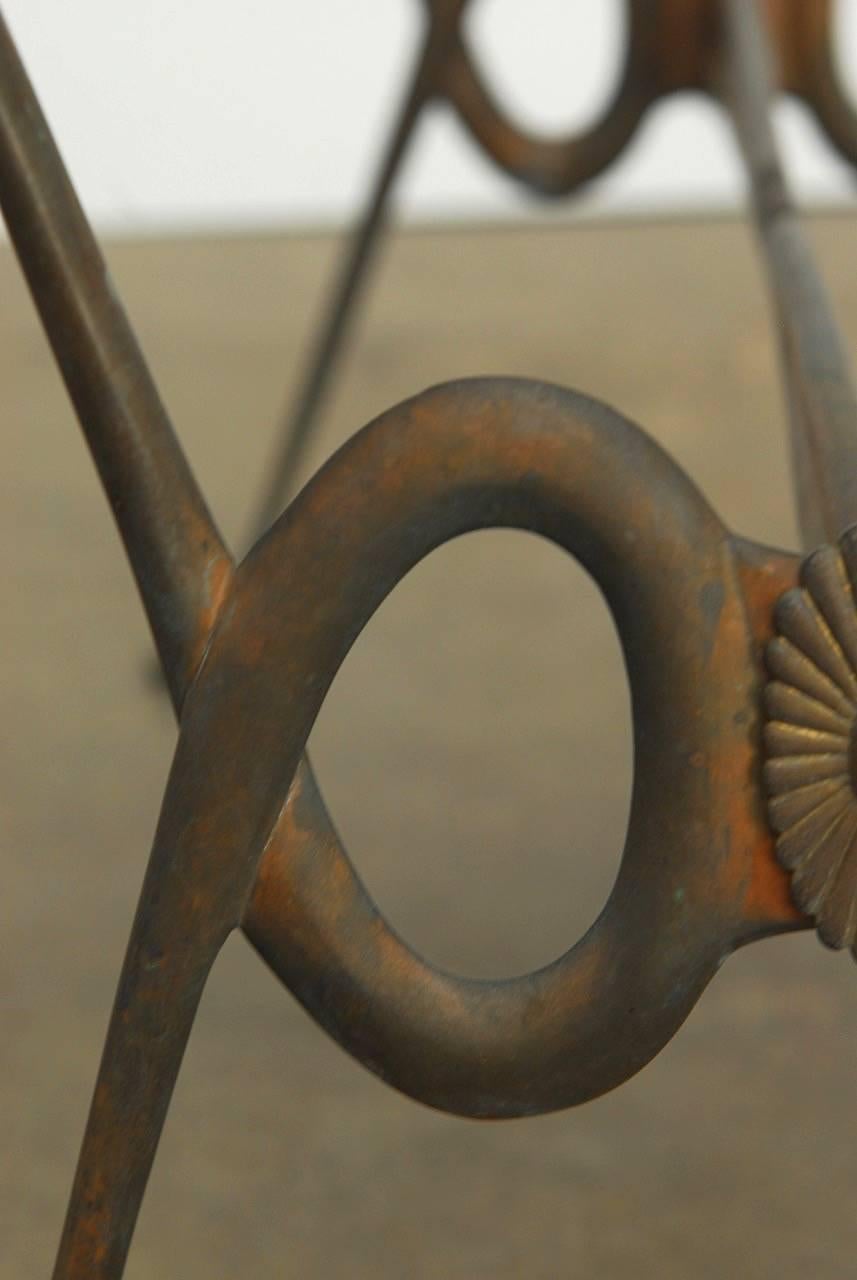 Table basse de cocktail française en bronze de style Rene Drouet en vente 1