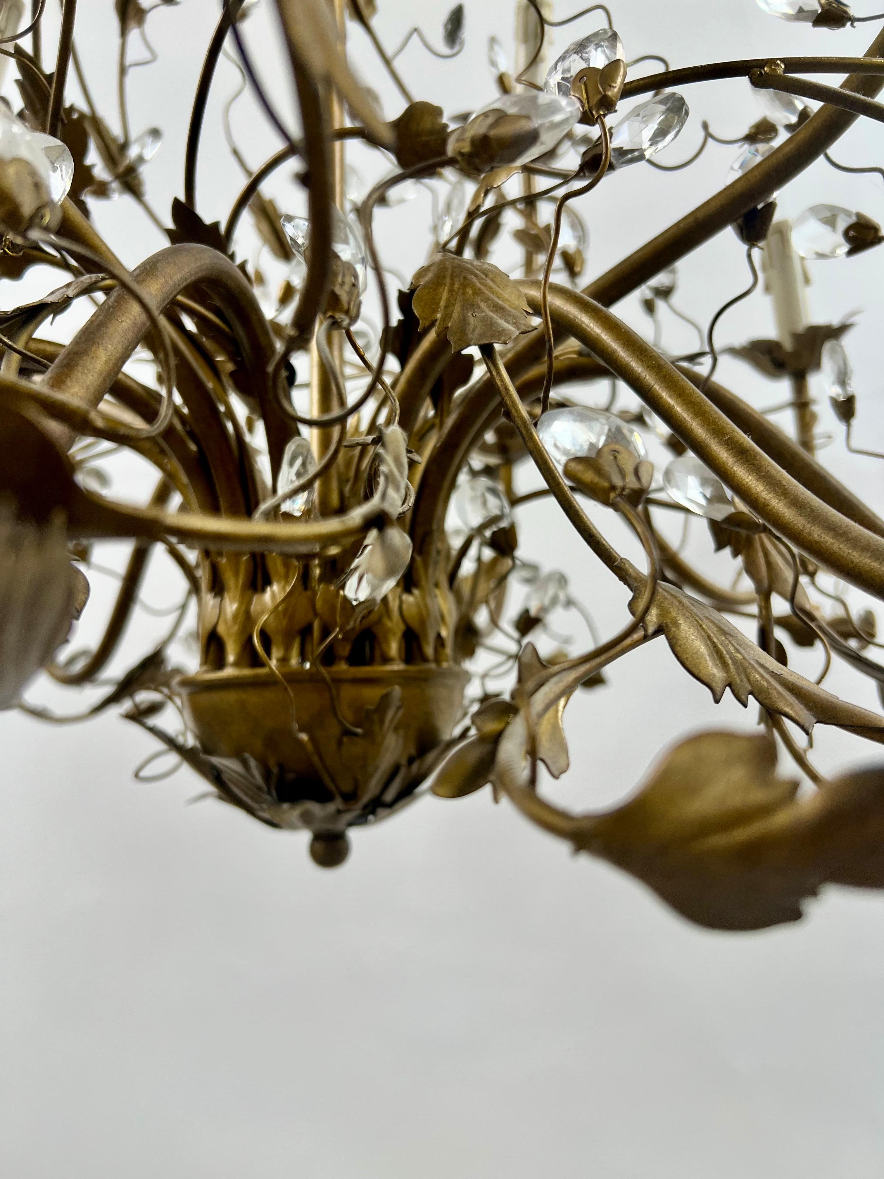 Maison Bagues Style French Foliate Design Chandelier in Bronzed Metal - 12 Arms For Sale 9