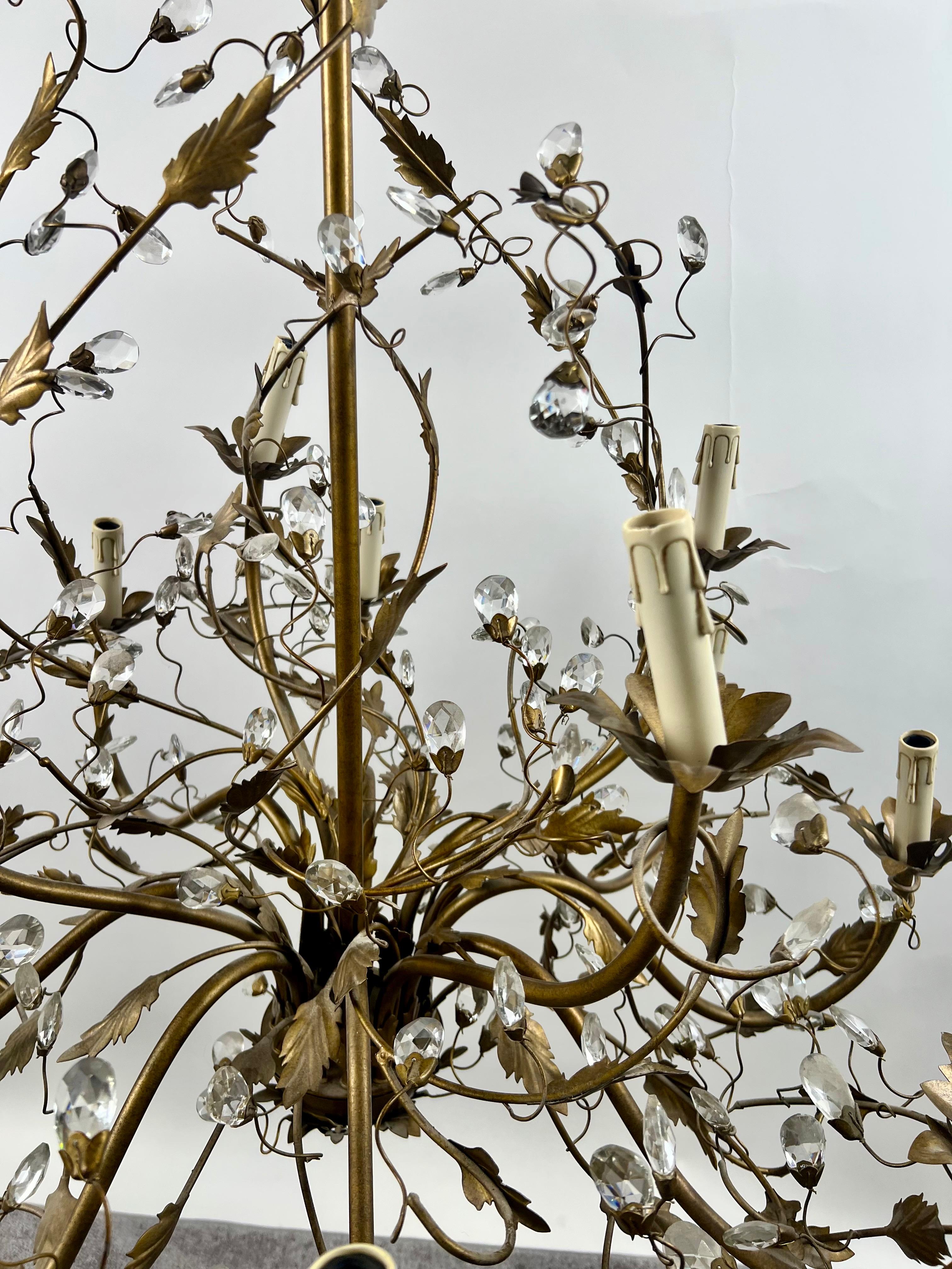 20th Century Maison Bagues Style French Foliate Design Chandelier in Bronzed Metal - 12 Arms For Sale