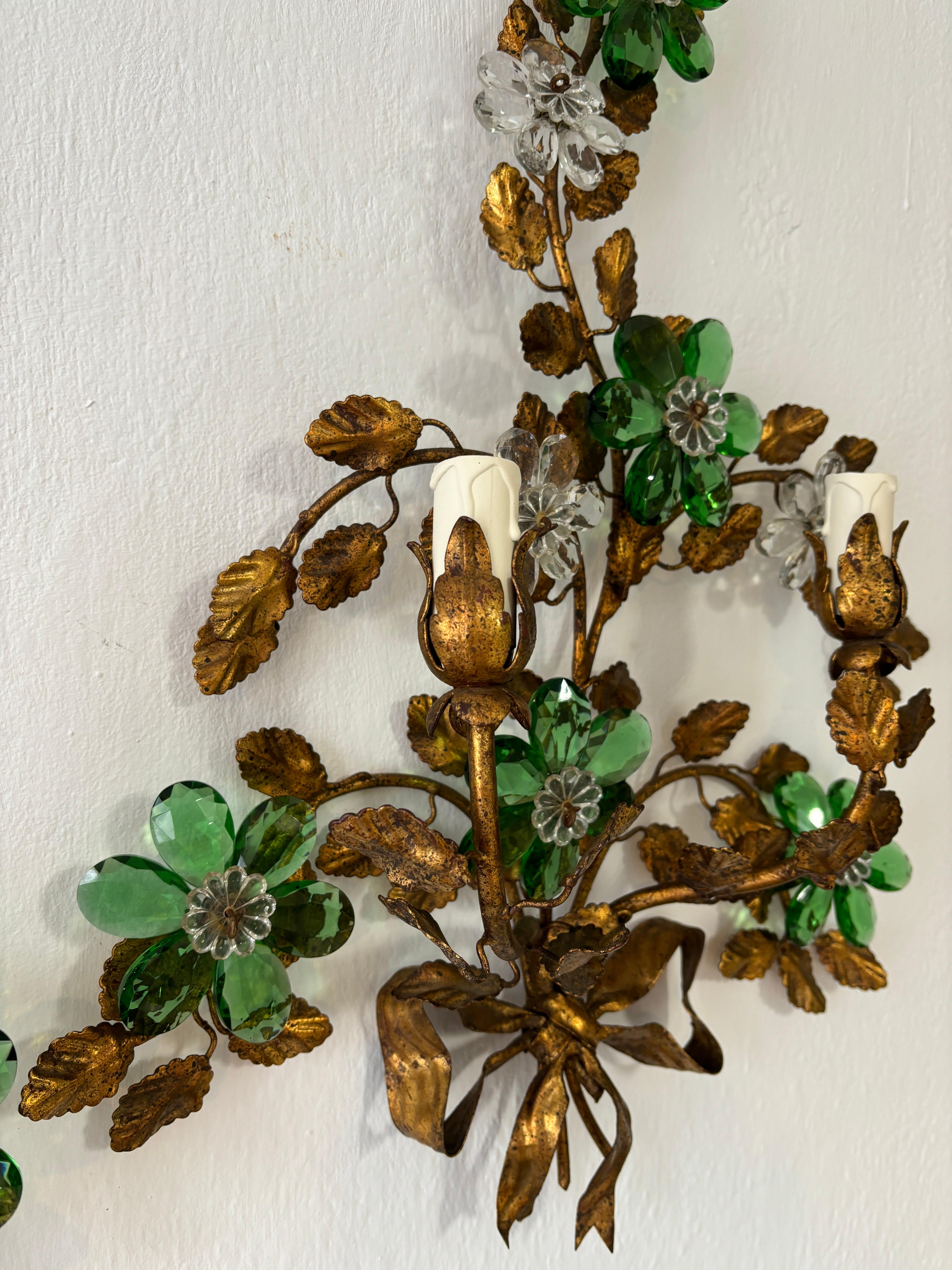  Maison Baguès Style Green Prisms Crystal Flowers Tole Bow Sconces, circa 1930 For Sale 4