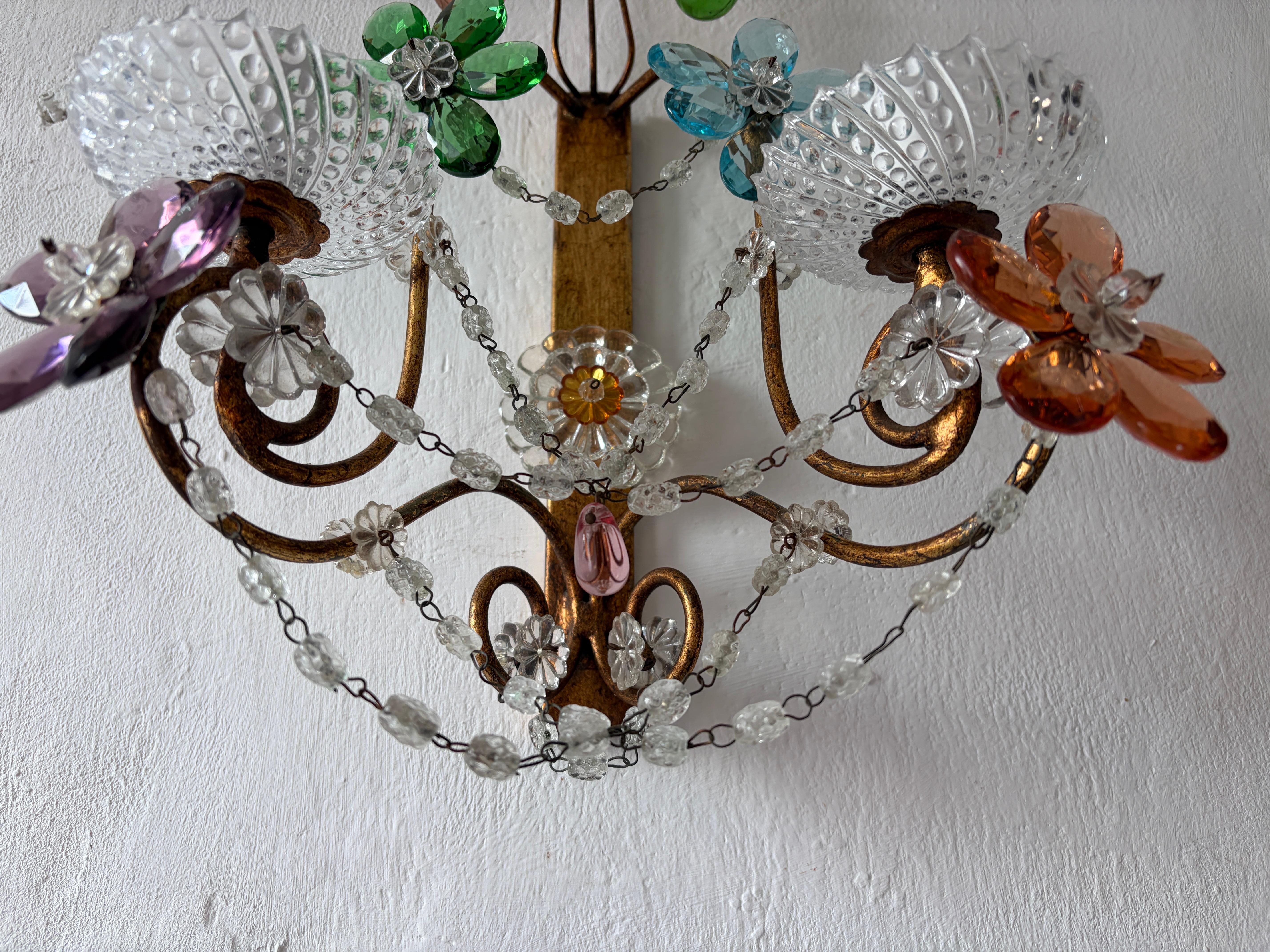 Apliques de flores de cristal de Murano con prismas multicolores estilo Maison Baguès c1930 en venta 4