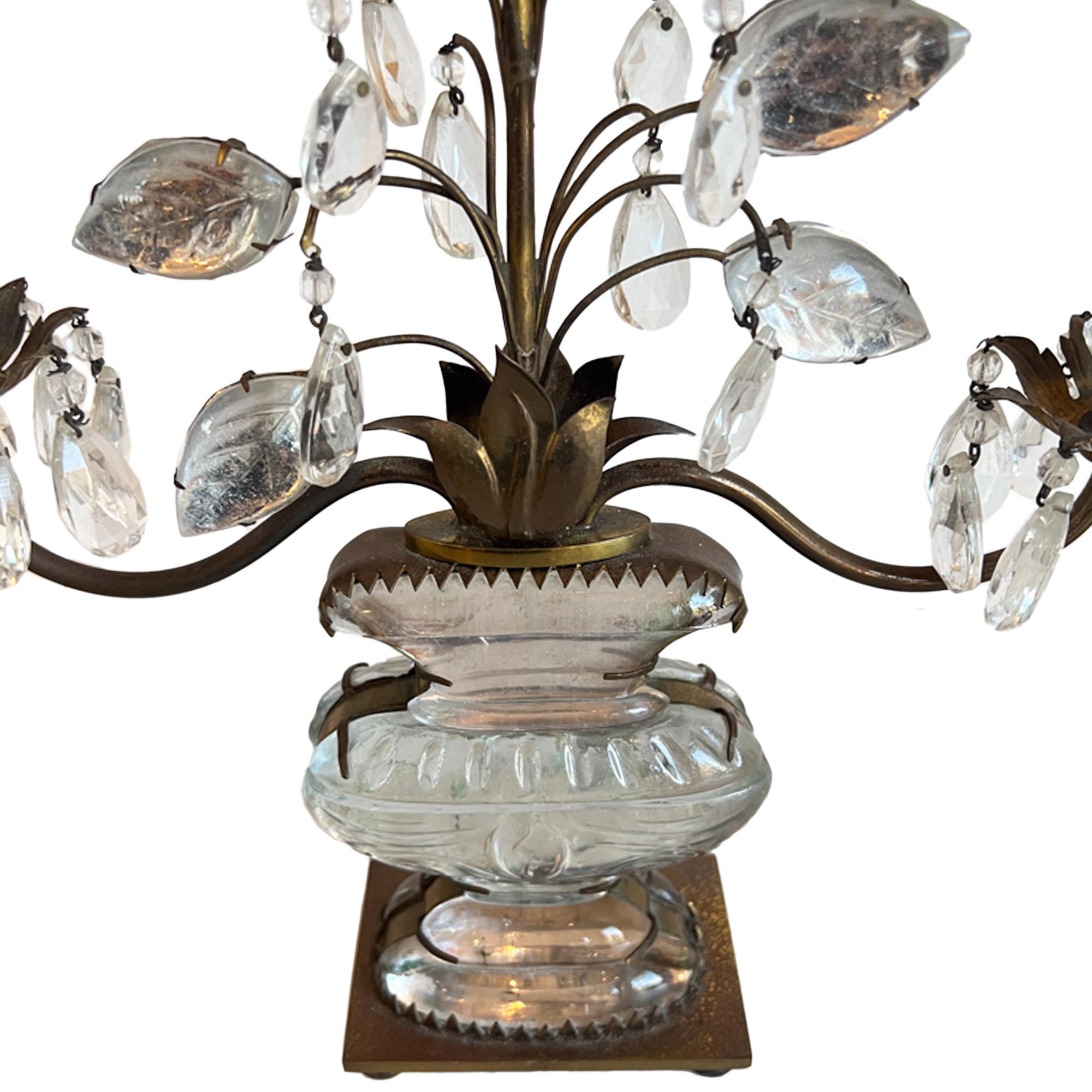 Lampe à poser de Maison Bagùes avec feuilles, urne et fleurs Bon état - En vente à London, GB