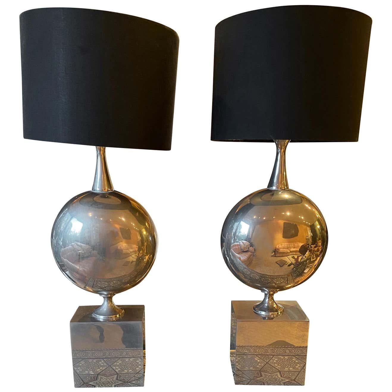 A beautiful pair of Philipe Barbier for Maison chromed steel table lamps of globular form, this Classic and chic style so typical of the Maison Barbier style. France, 1970s contemporary black shades.