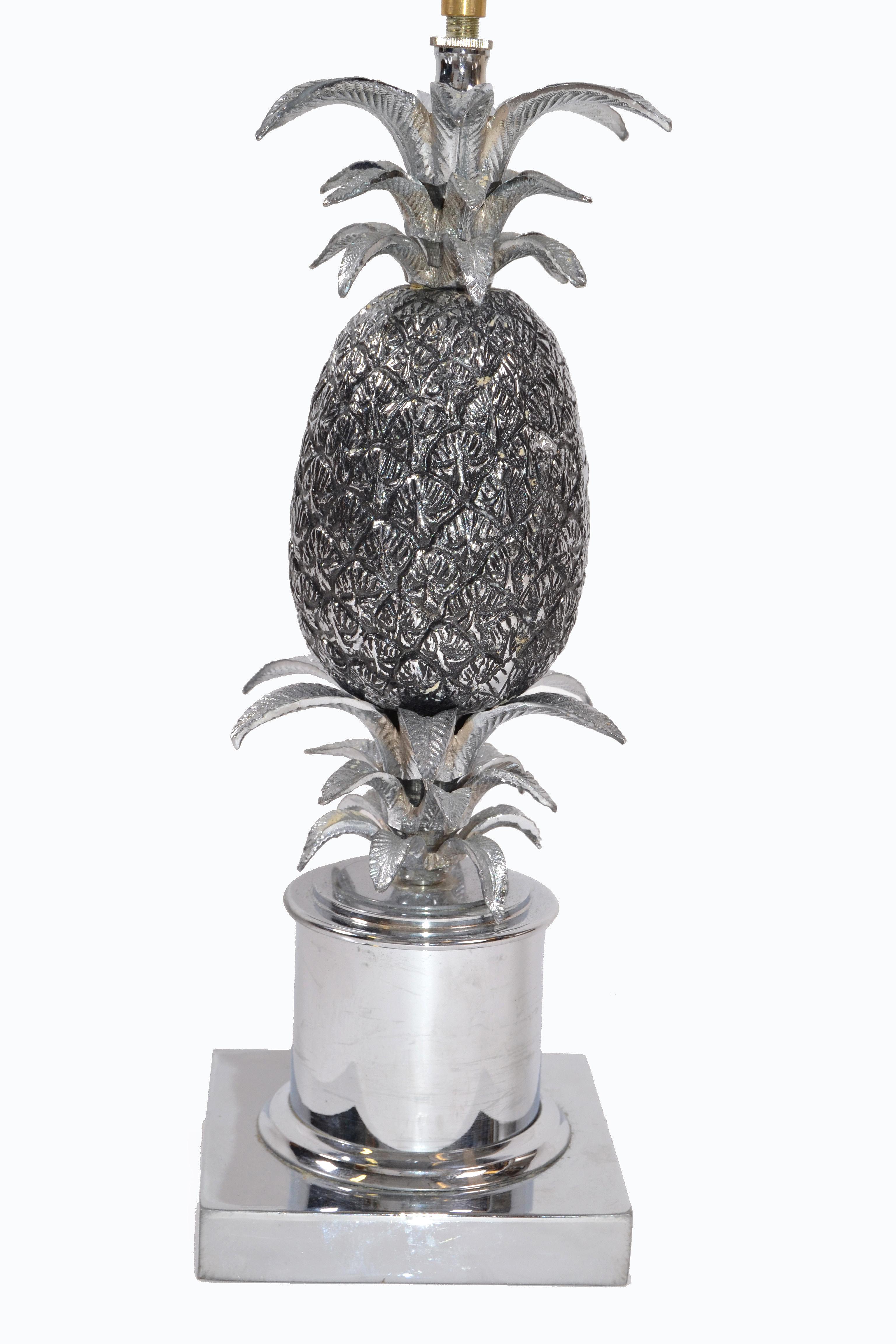Maison Charles: Ananas-Tischlampe aus Chrom und Nickel, Französische Provence, 1960er Jahre (20. Jahrhundert) im Angebot