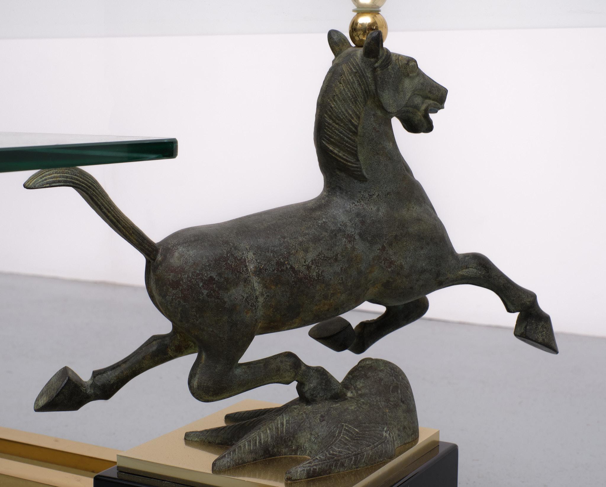 Couchtisch, Maison Charles, „Flying Horse of Gansu“, 1970er Jahre, Frankreich im Angebot 2