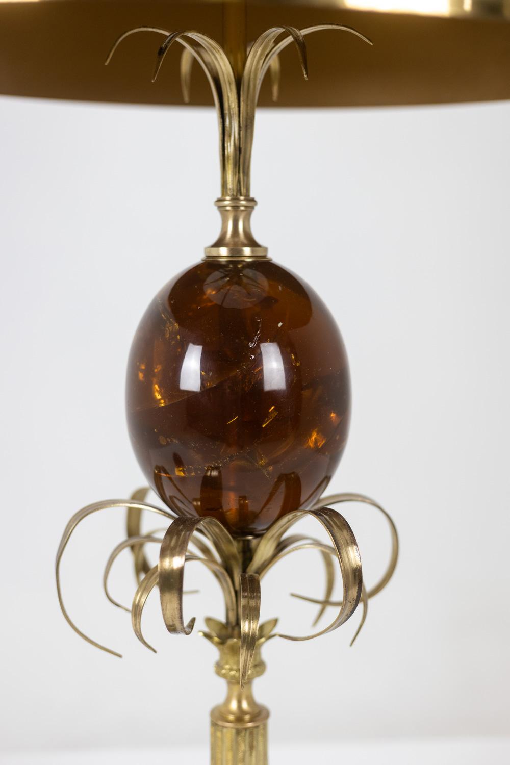 French Maison Charles. “Egg” lamp in fractal resin and bronze. Circa 1970. For Sale