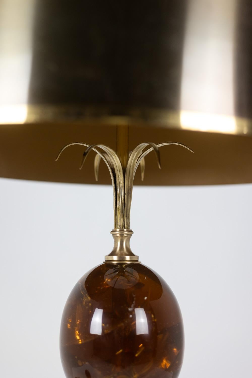 Maison Charles. “Egg” lamp in fractal resin and bronze. Circa 1970. In Excellent Condition For Sale In Saint-Ouen, FR