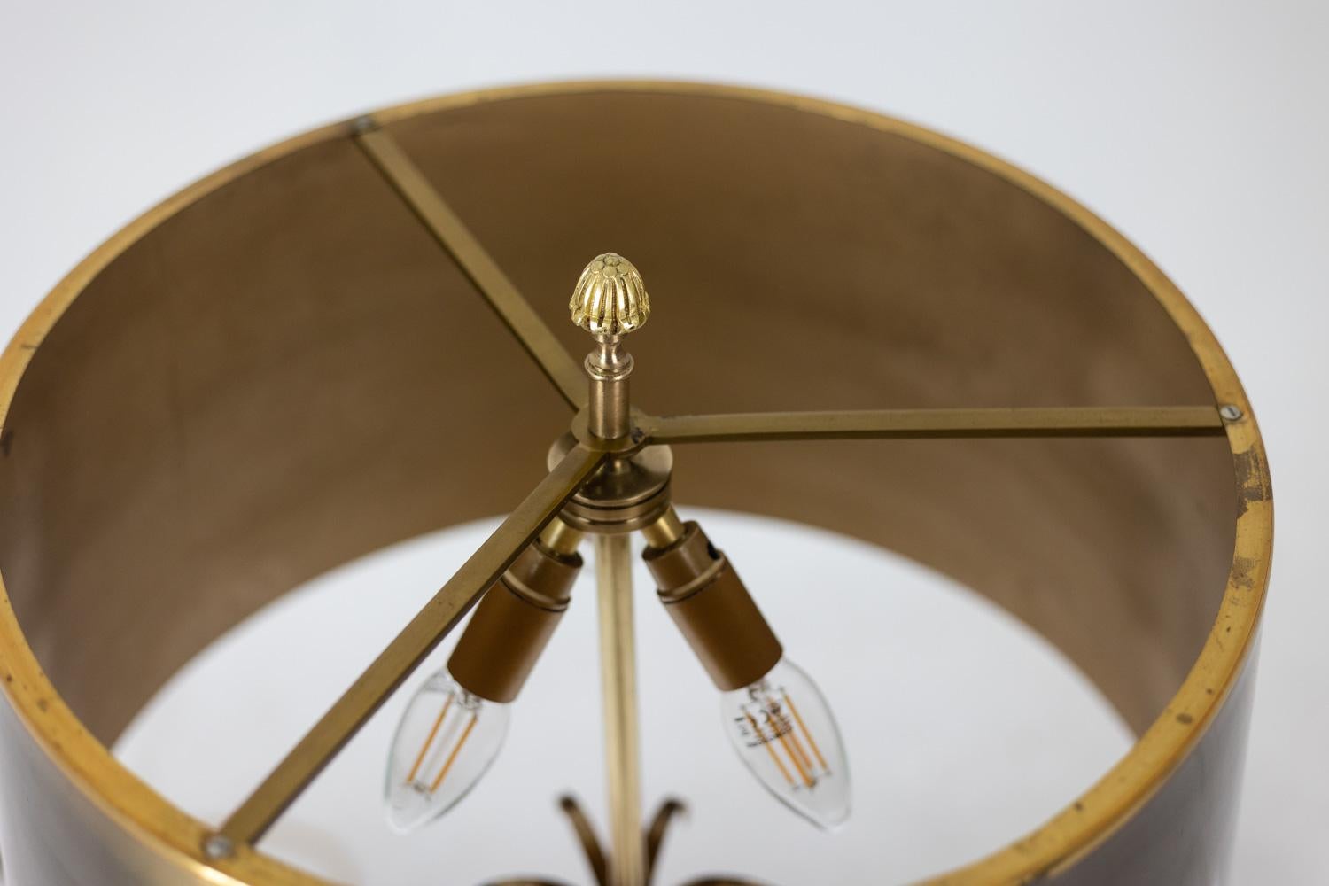 20th Century Maison Charles. “Egg” lamp in fractal resin and bronze. Circa 1970. For Sale