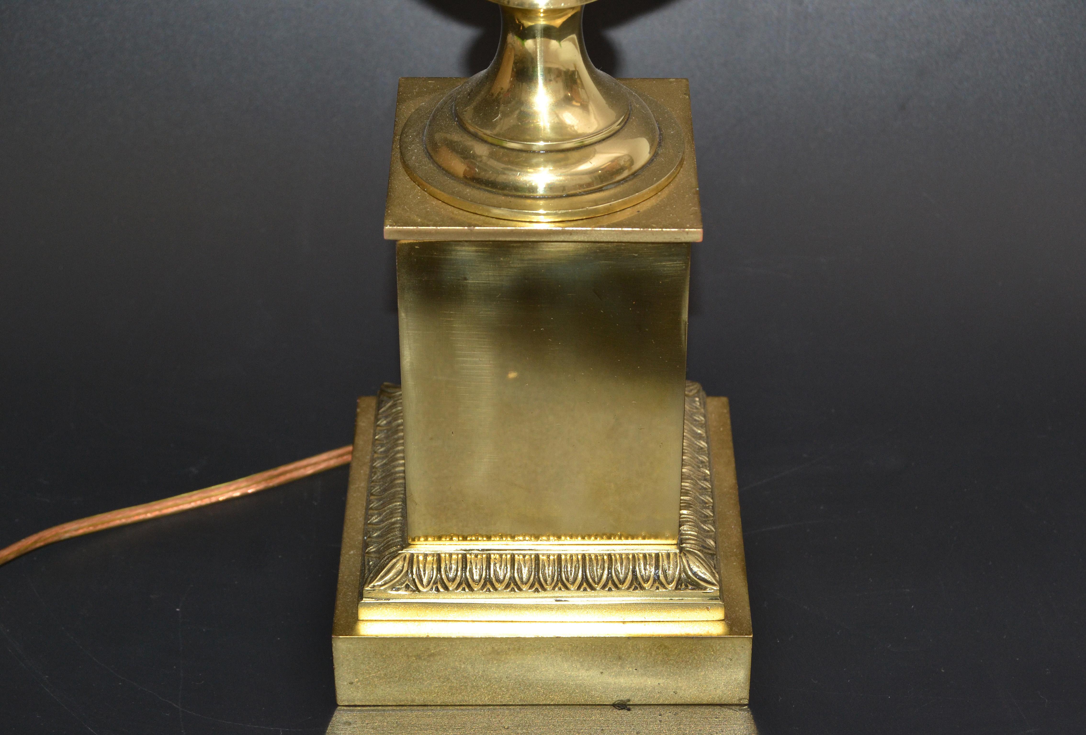 Lámpara de sobremesa francesa Art Déco Maison Charles Loto Bronce Pantalla Negra y Dorada, Pareja en venta 8