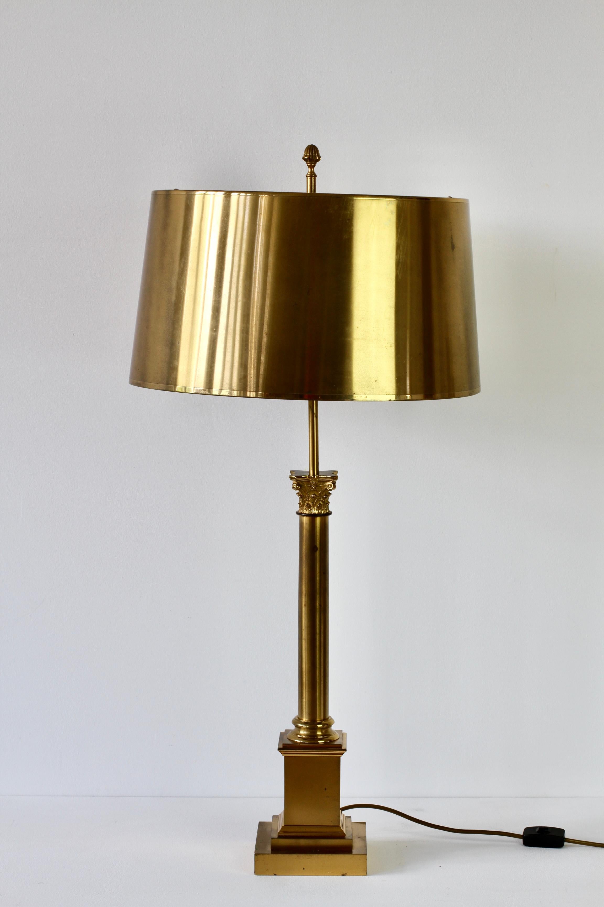 Grande lampe de bureau corinthienne « colonne corinthienne » en laiton de la Maison Charles, France, vers 1970 en vente 5