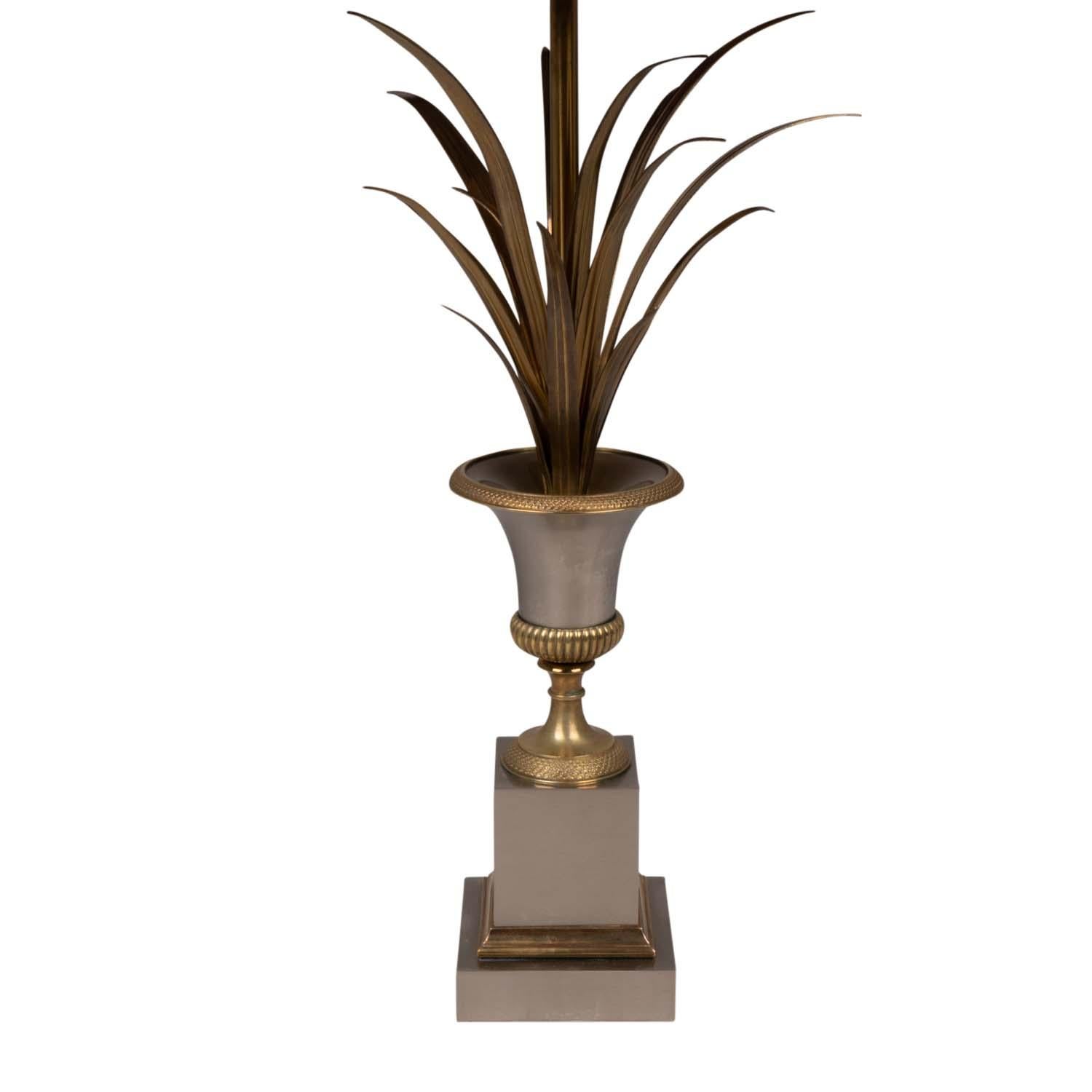 Maison Charles, Lampe „Reed“ aus Bronze, 1970er-Jahre (Französisch) im Angebot
