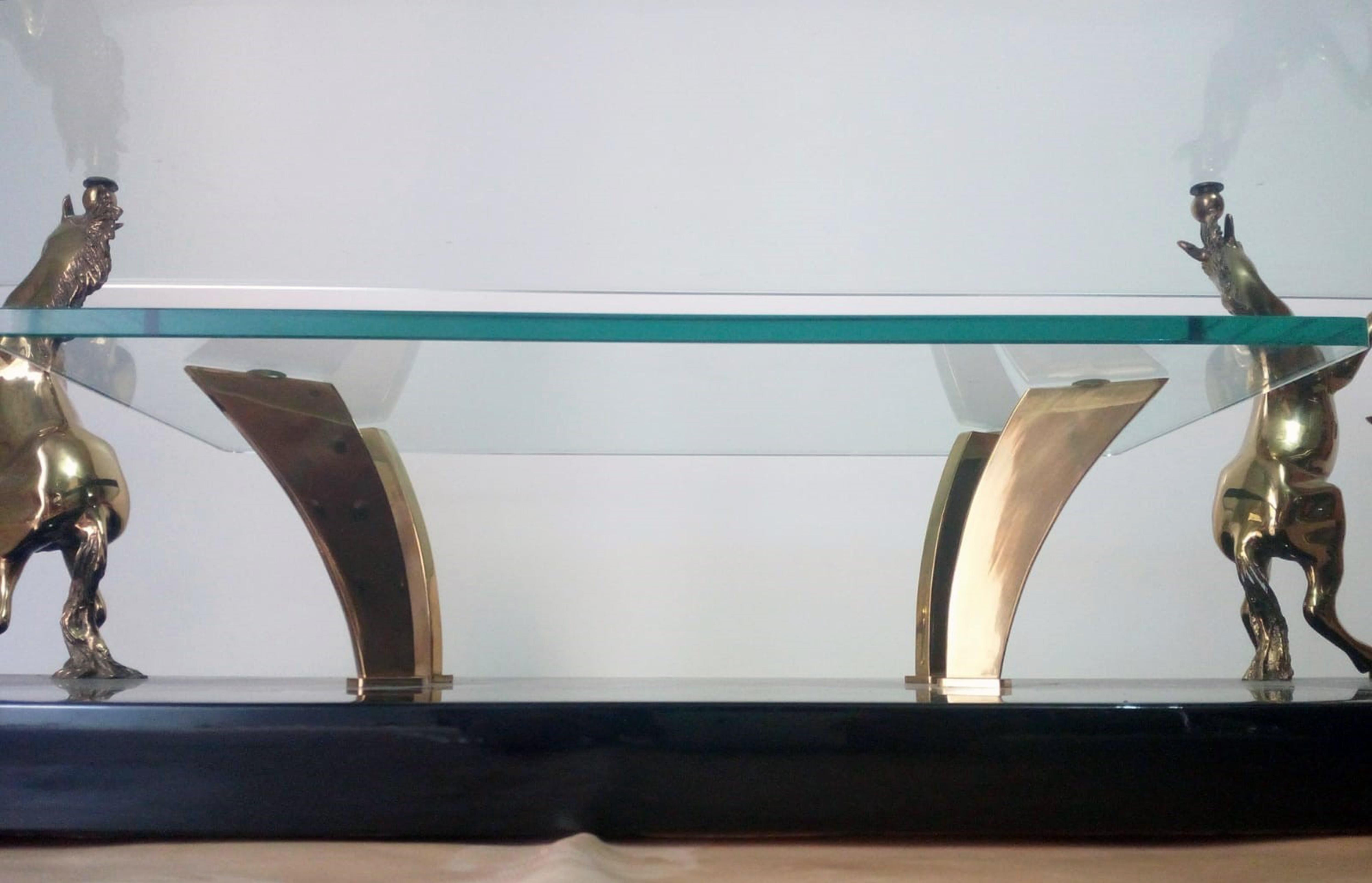 Maison Charles Mid-Century Modern Brass Horsed French Coffee Table, 1970s (Lackiert)