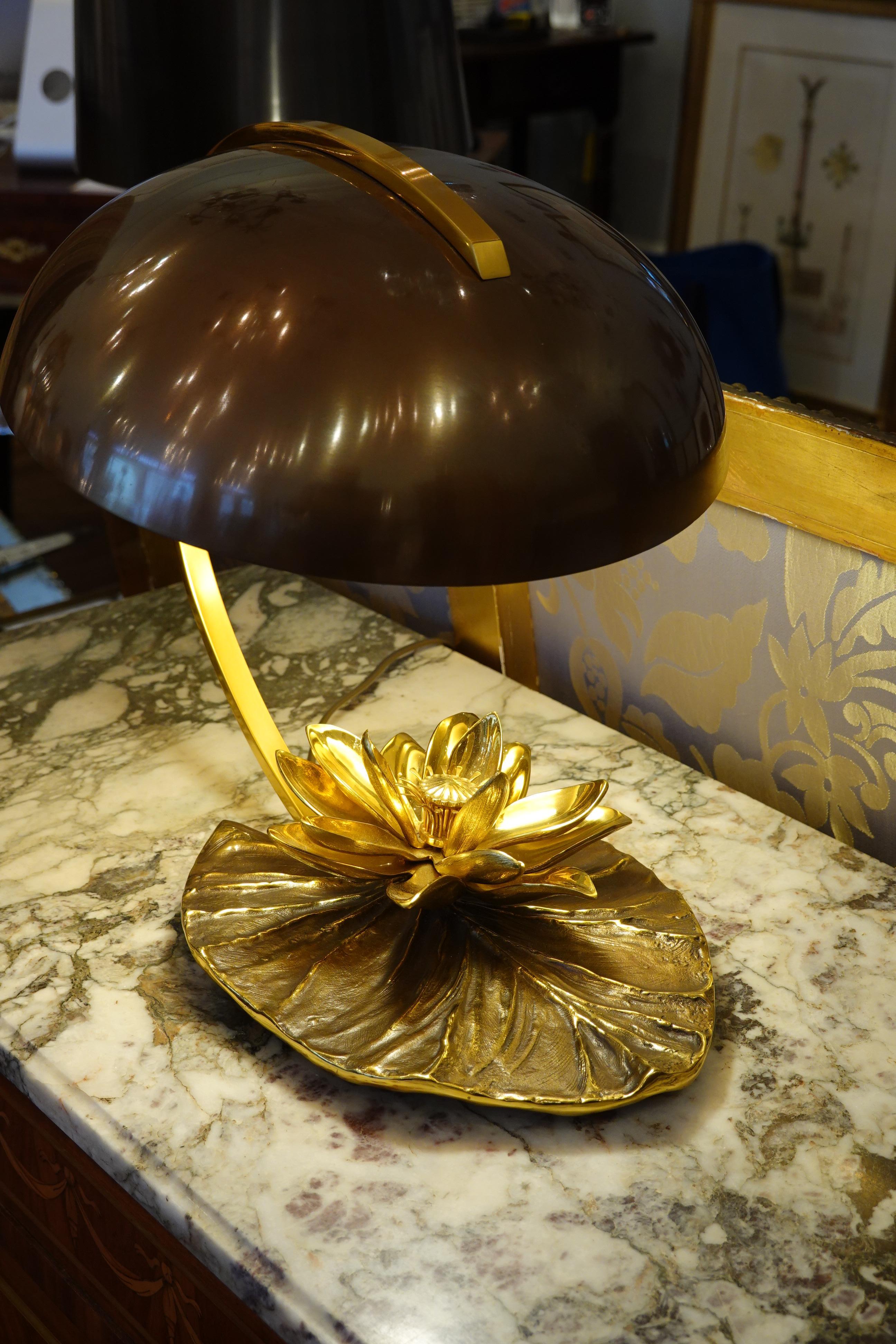 Bronze Maison Charles Nenuphar or Water Lily Desk Lamp For Sale
