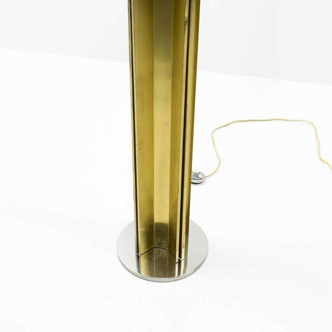 Lampadaire de la Maison Charles Orgue, 1970 État moyen à Renens, CH