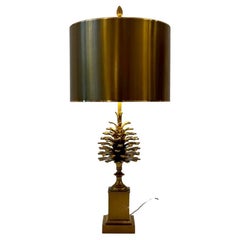 Lampe de table "pomme de pin" en bronze doré patiné de la Maison Charles, France ca. 1970s
