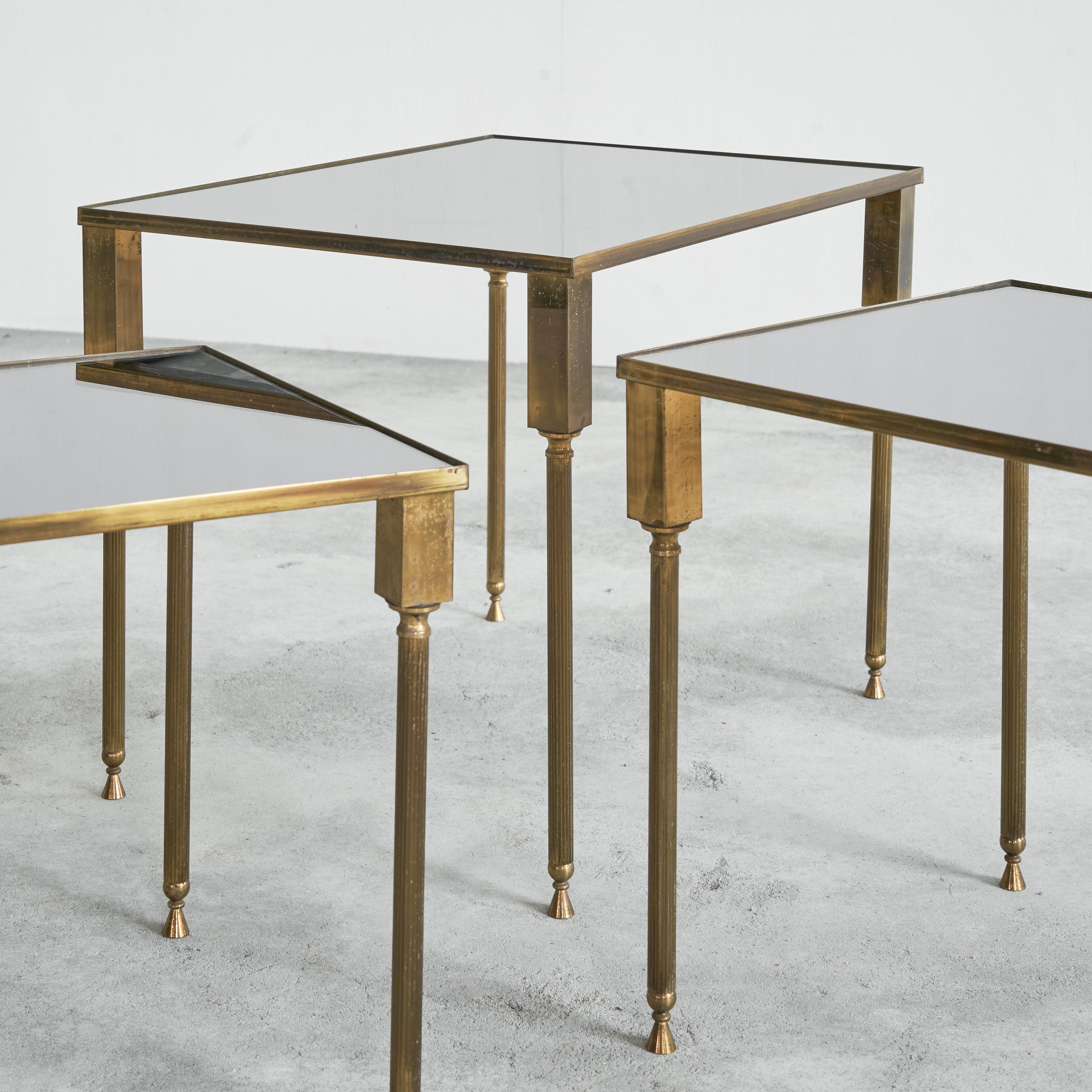 French Maison Charles Set of 3 Nesting Tables in Patinated Brass and Mirror Glass 1960s