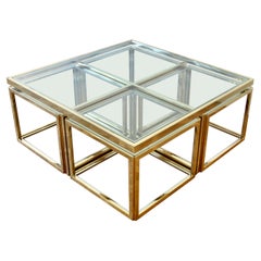 Mesa de centro y mesas nido bicolor estilo Maison Charles en latón / cromo, años 70