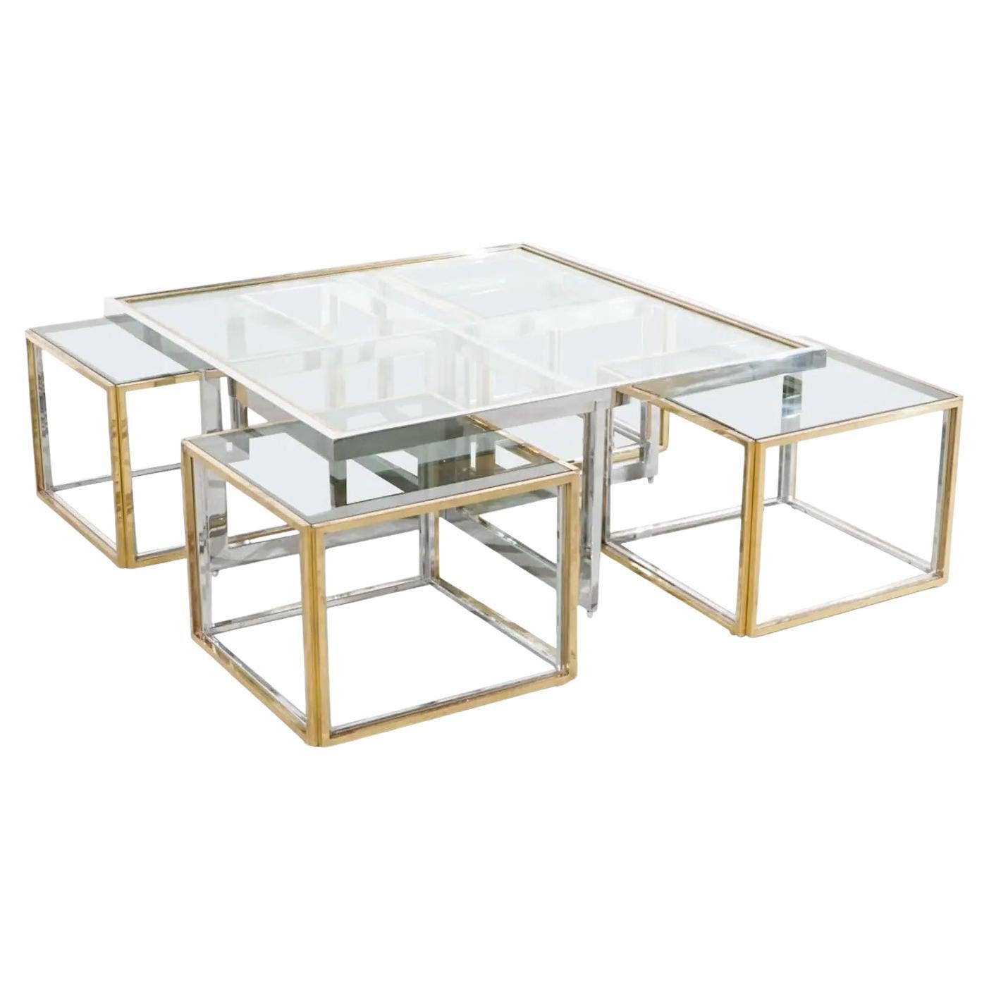 Table basse et tables gigognes en laiton et verre chromé de la Maison Charles, années 70